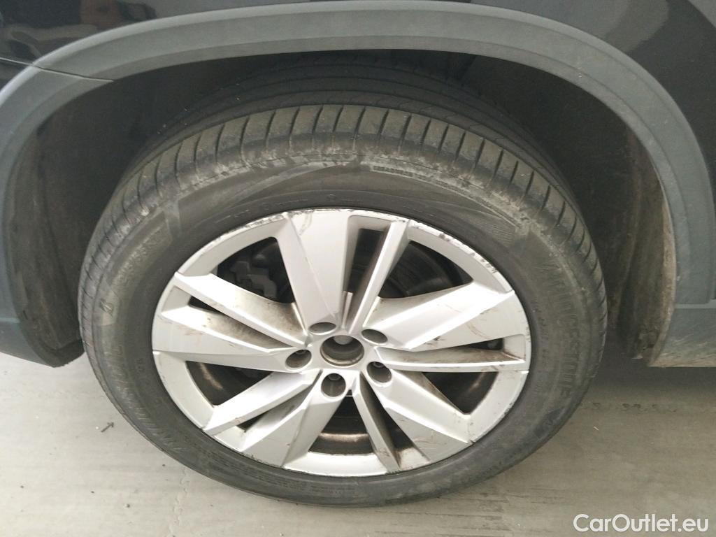  Skoda  Karoq SKODA  / 2017 / 5P / todoterreno 2.0 TDI 85kW (115CV) Ambition #19