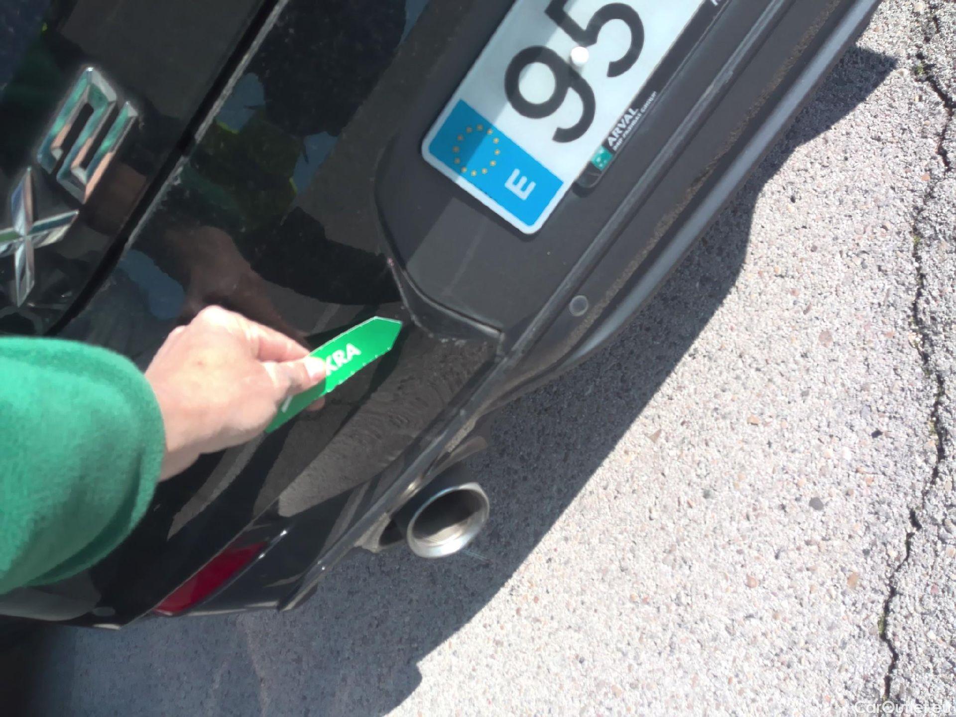  Bmw  X2 BMW  / 2017 / 5P / todoterreno sDrive18d #22