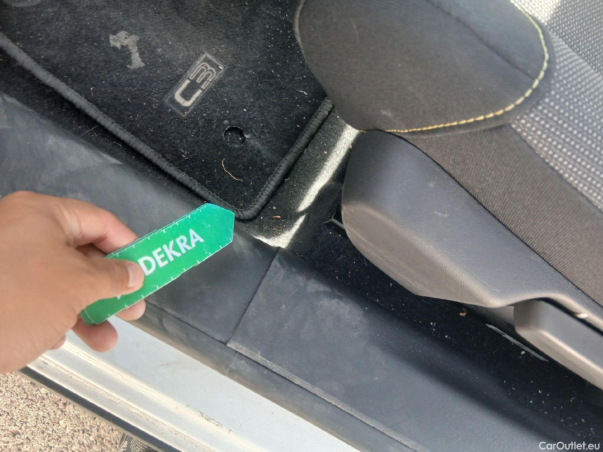  Citroen  C3 CITROEN  / 2020 / 5P / berlina con portón BlueHDi 75KW (100CV) S&S FEEL #7