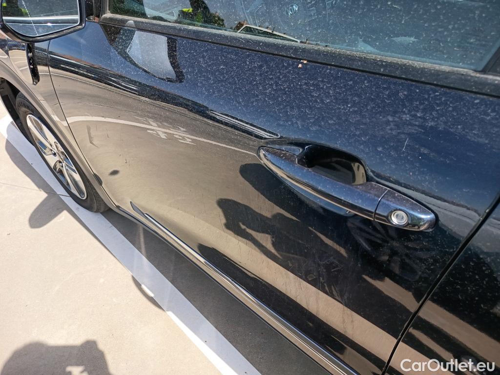  KIA  Niro KIA  Hïbrido Enchufable / 2016 / 5P / crossover 1.6 GDi Híbrido Enchufable 104kW Drive #10