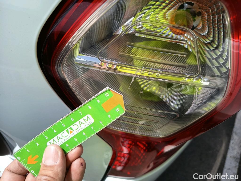  Dacia  Lodgy DACIA  / 2012 / 5P / monovolumen compacto Comfort 1.6 80kW (110CV) GLP 5Pl #35