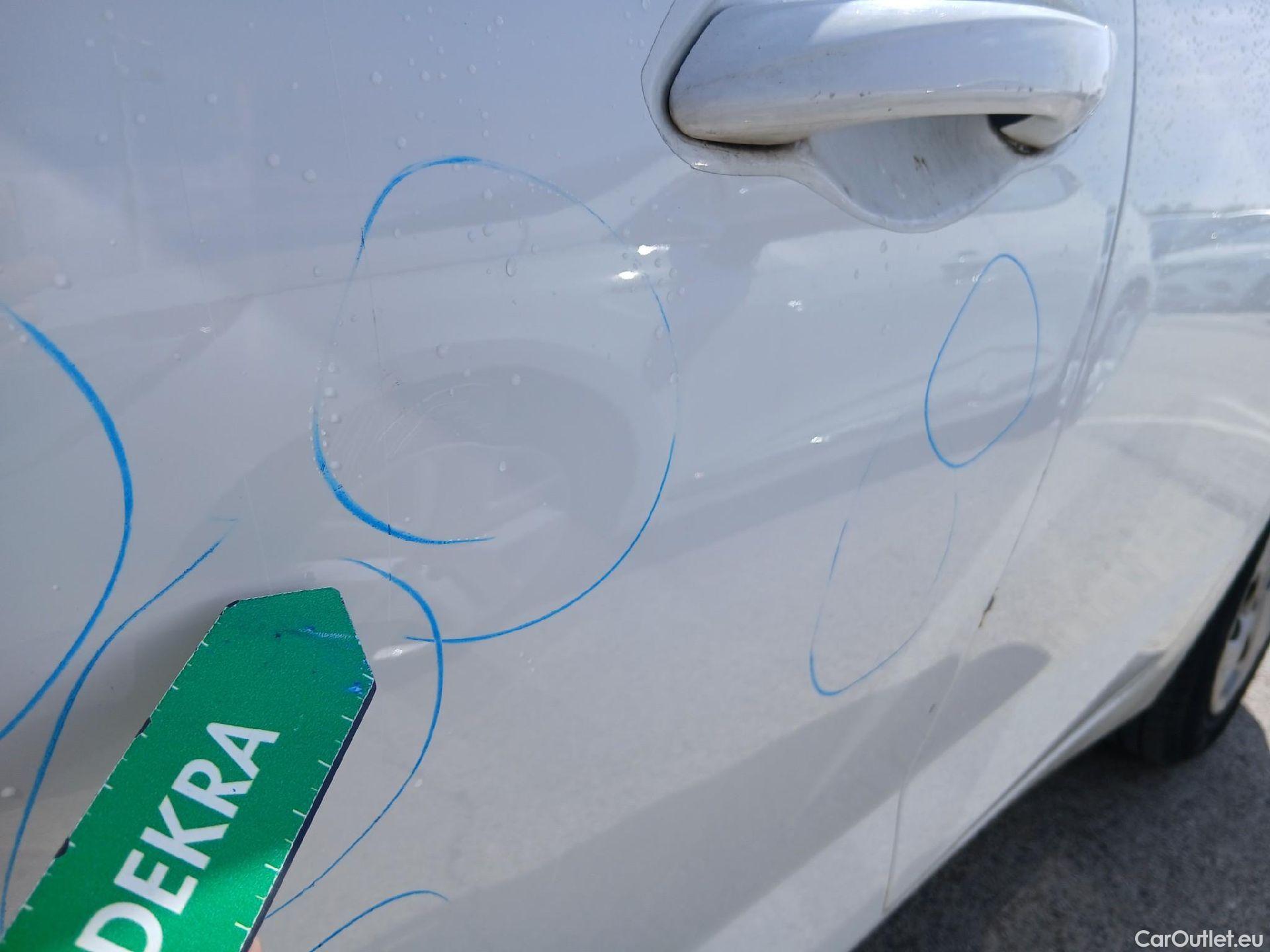  Hyundai  i20 HYUNDAI  / 2020 / 5P / berlina con portón 1.0 TGDI 74kW (100CV) 48V Essence #16