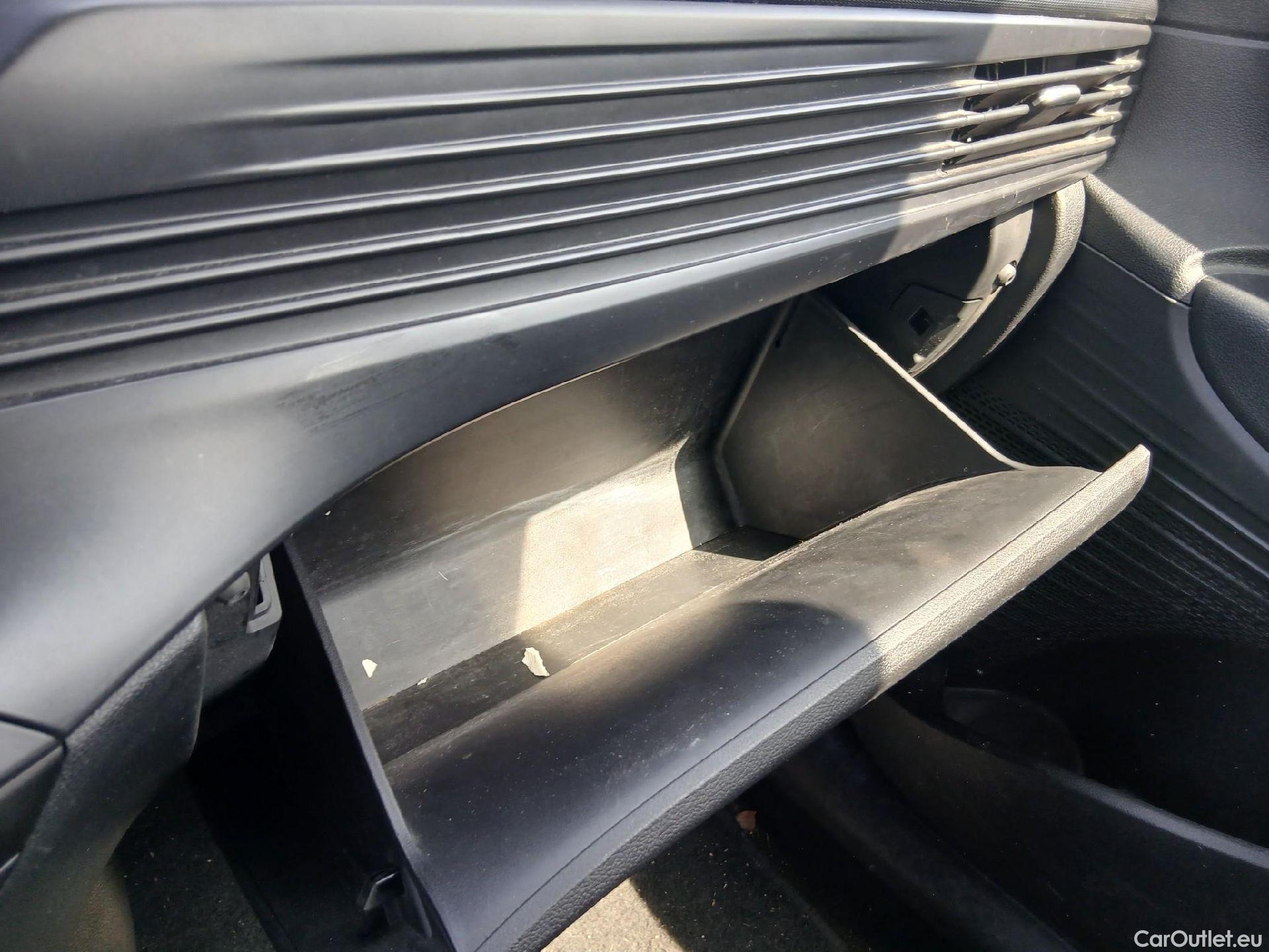  Hyundai  i20 HYUNDAI  / 2020 / 5P / berlina con portón 1.0 TGDI 74kW (100CV) 48V Essence #5