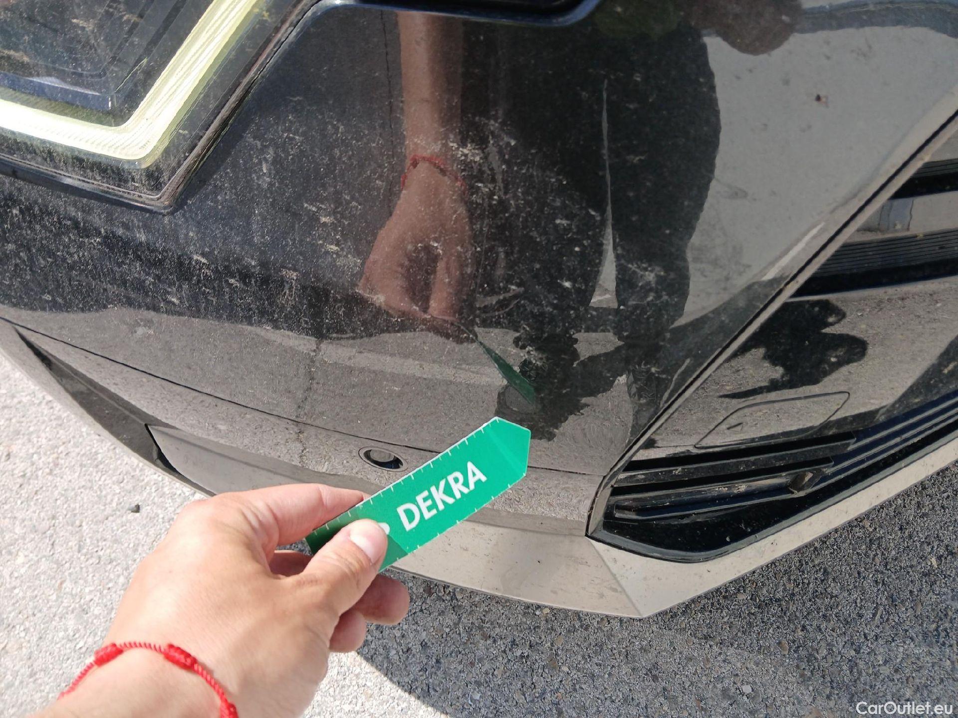  KIA  Niro KIA  / 2022 / 5P / crossover 1.6 GDi PHEV 135kW (183CV) Drive #9