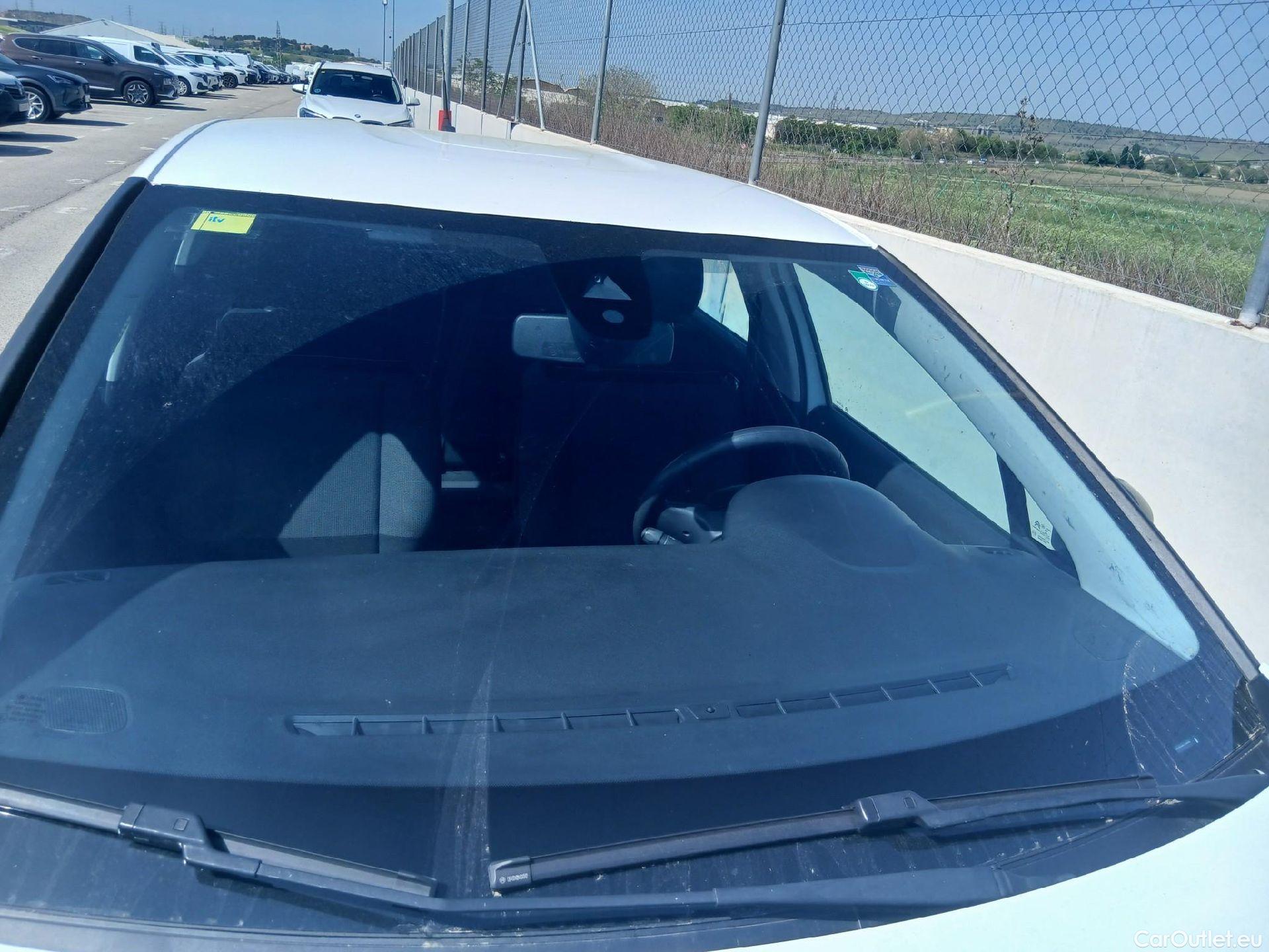  Citroen  C3 CITROEN  / 2020 / 5P / berlina con portón BlueHDi 75KW (100CV) S&S FEEL #17