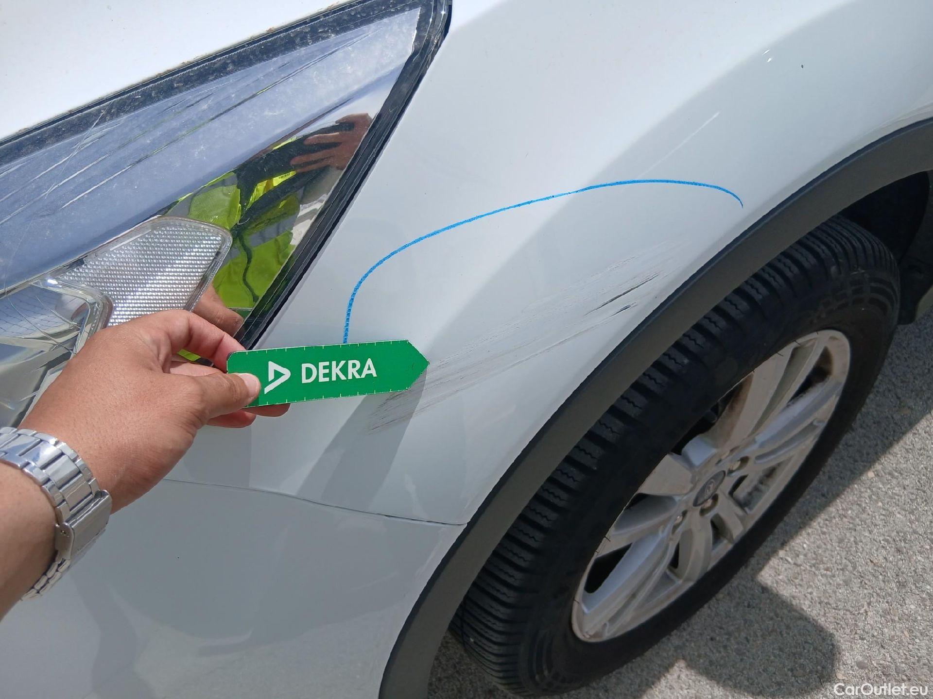  Ford  Kuga FORD  / 2016 / 5P / todoterreno 1.5 EcoBoost 88kW 4x2 Trend+ (CX) #4