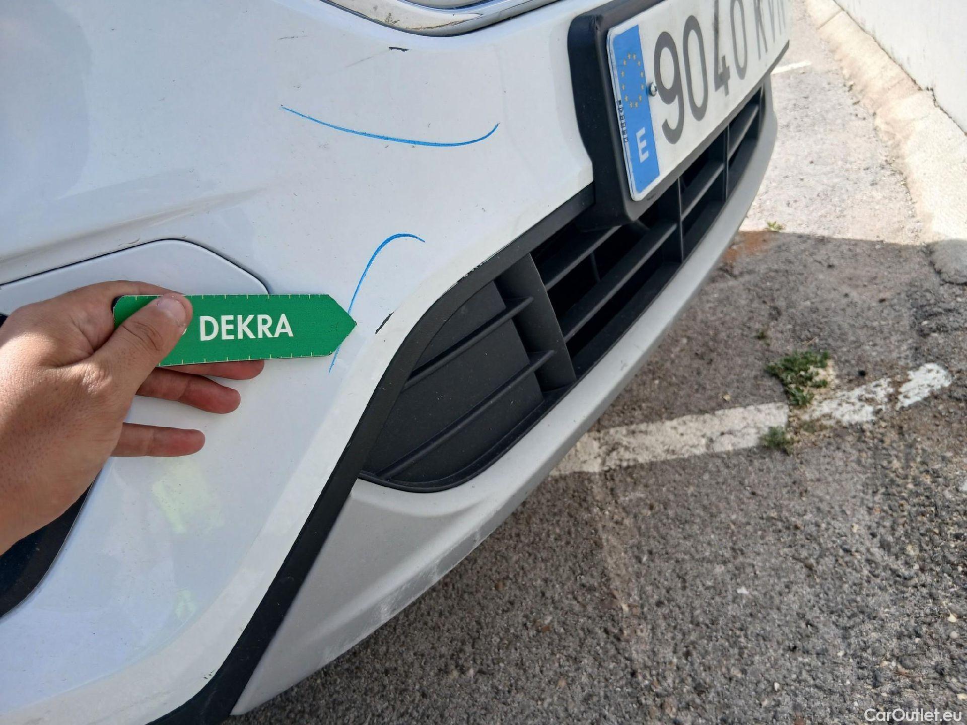  Ford  Kuga FORD  / 2016 / 5P / todoterreno 1.5 EcoBoost 88kW 4x2 Trend+ (CX) #1