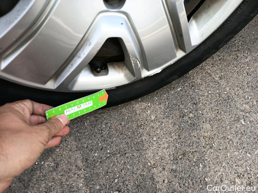  Dacia  Lodgy DACIA  / 2012 / 5P / monovolumen compacto Comfort 1.6 80kW (110CV) GLP 5Pl #25