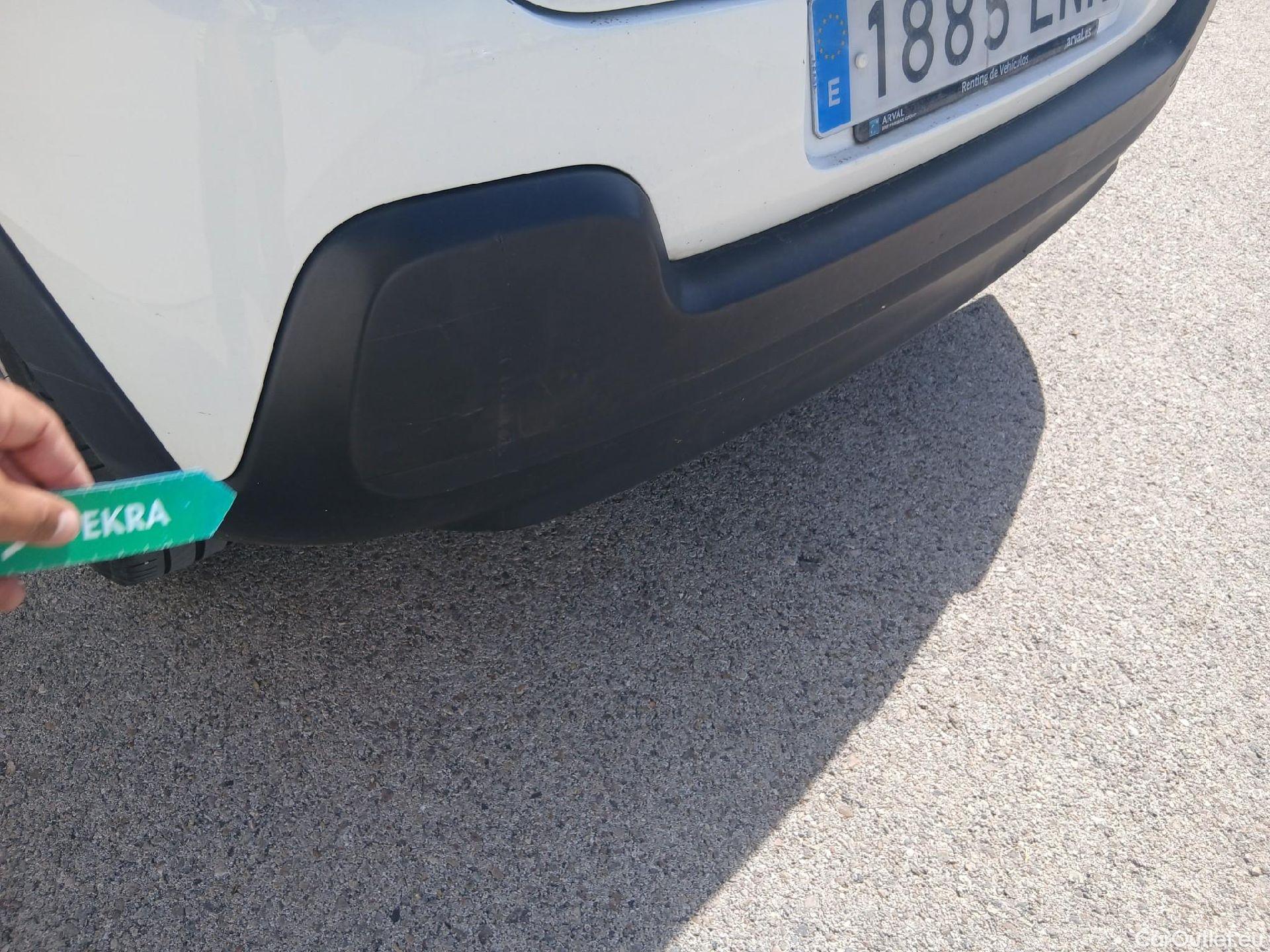  Citroen  C3 CITROEN  / 2020 / 5P / berlina con portón BlueHDi 75KW (100CV) S&S FEEL #30