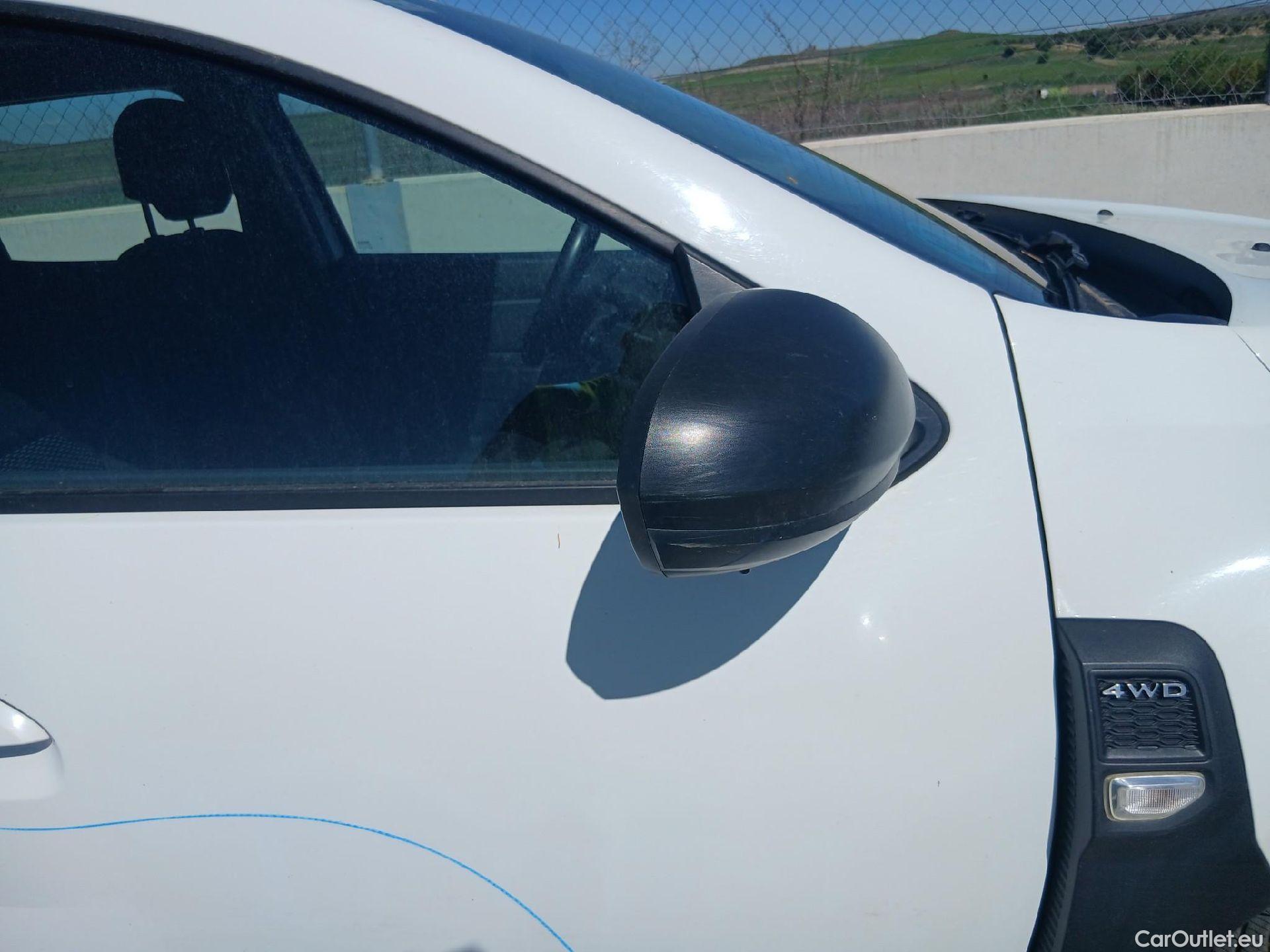  Dacia  Duster DACIA  / 2018 / 5P / todoterreno Comfort Blue dCi 85kW (115CV) 4X4 #42