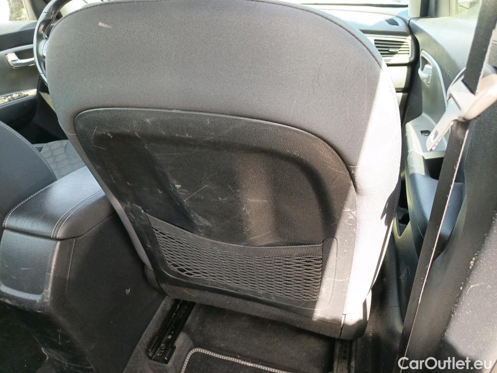  KIA  Niro KIA  Hïbrido Enchufable / 2016 / 5P / crossover 1.6 GDi Híbrido Enchufable 104kW Drive #32