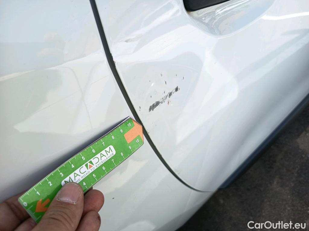  Dacia  Lodgy DACIA  / 2012 / 5P / monovolumen compacto Comfort 1.6 80kW (110CV) GLP 5Pl #6