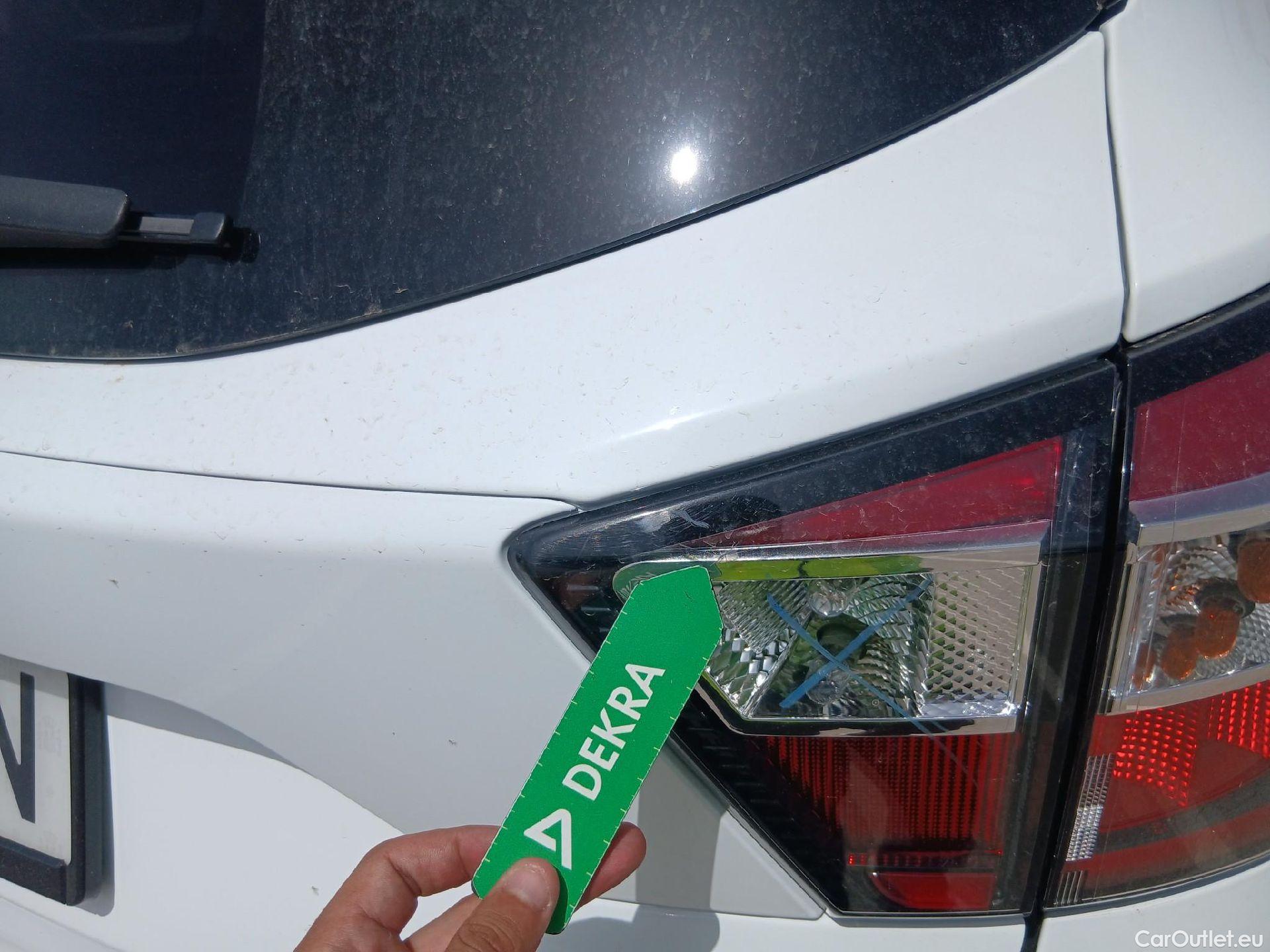  Ford  Kuga FORD  / 2016 / 5P / todoterreno 1.5 EcoBoost 88kW 4x2 Trend+ (CX) #30