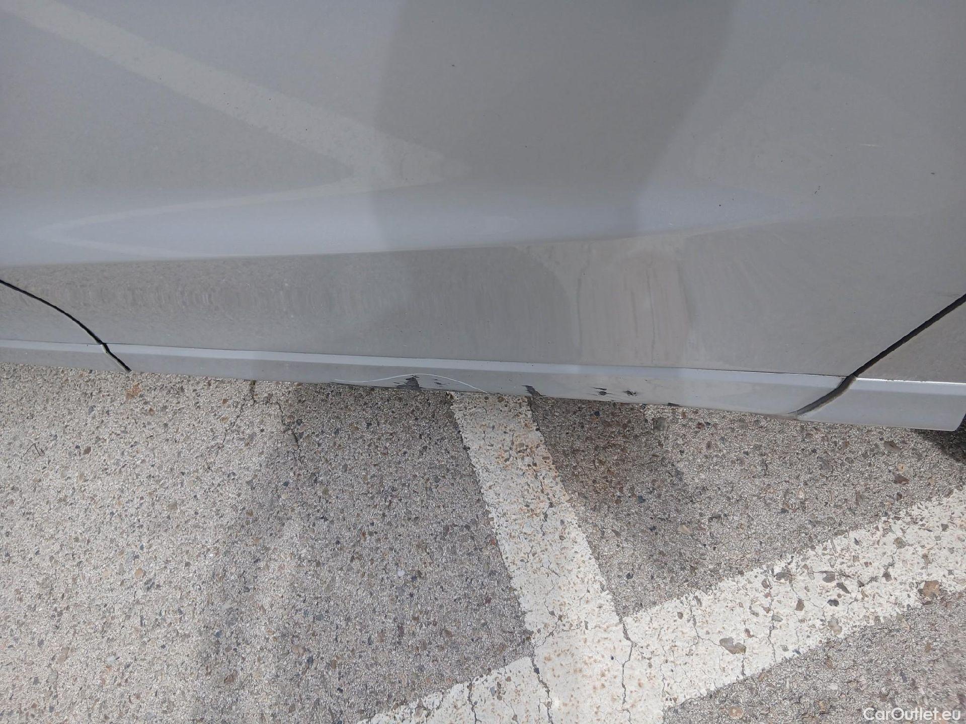  Ford  S-Max FORD  / 2010 / 5P / monovolumen 2.0 TDCi Panther 110kW Titanium #29