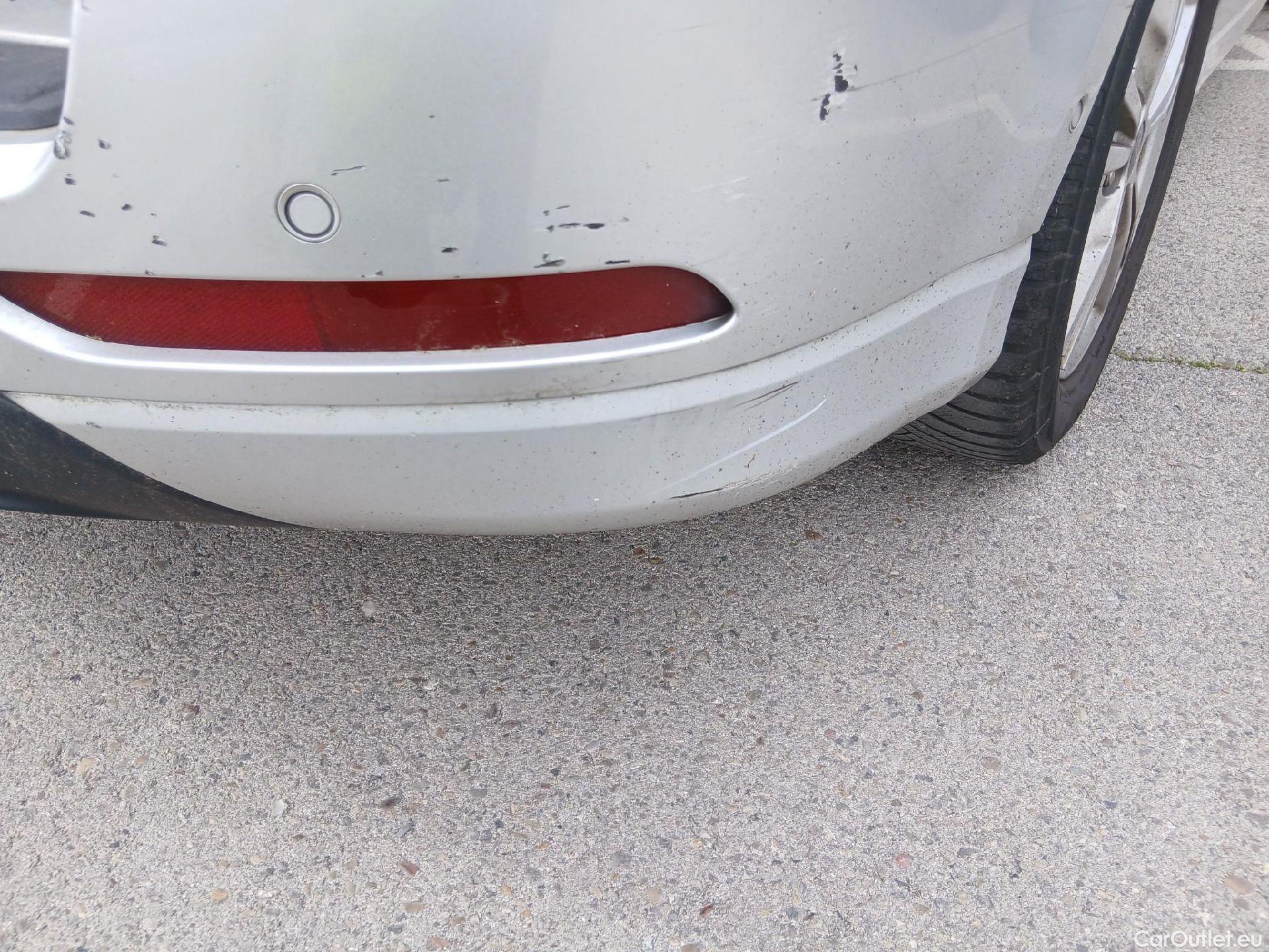  Ford  S-Max FORD  / 2010 / 5P / monovolumen 2.0 TDCi Panther 110kW Titanium #36