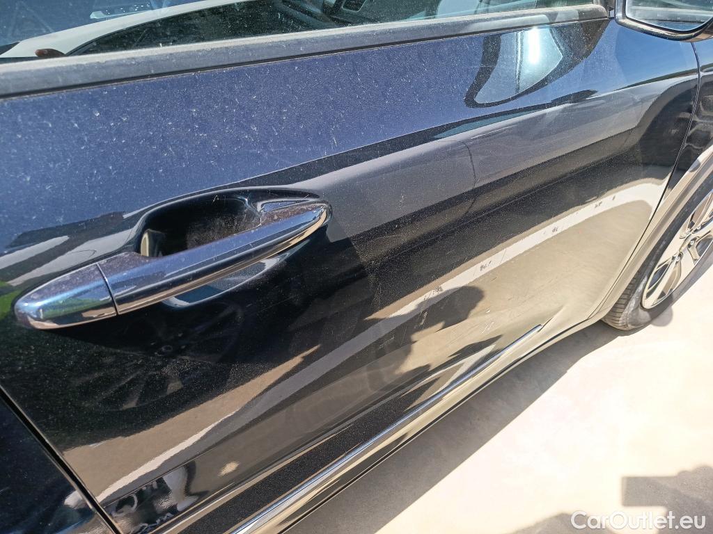  KIA  Niro KIA  Hïbrido Enchufable / 2016 / 5P / crossover 1.6 GDi Híbrido Enchufable 104kW Drive #12