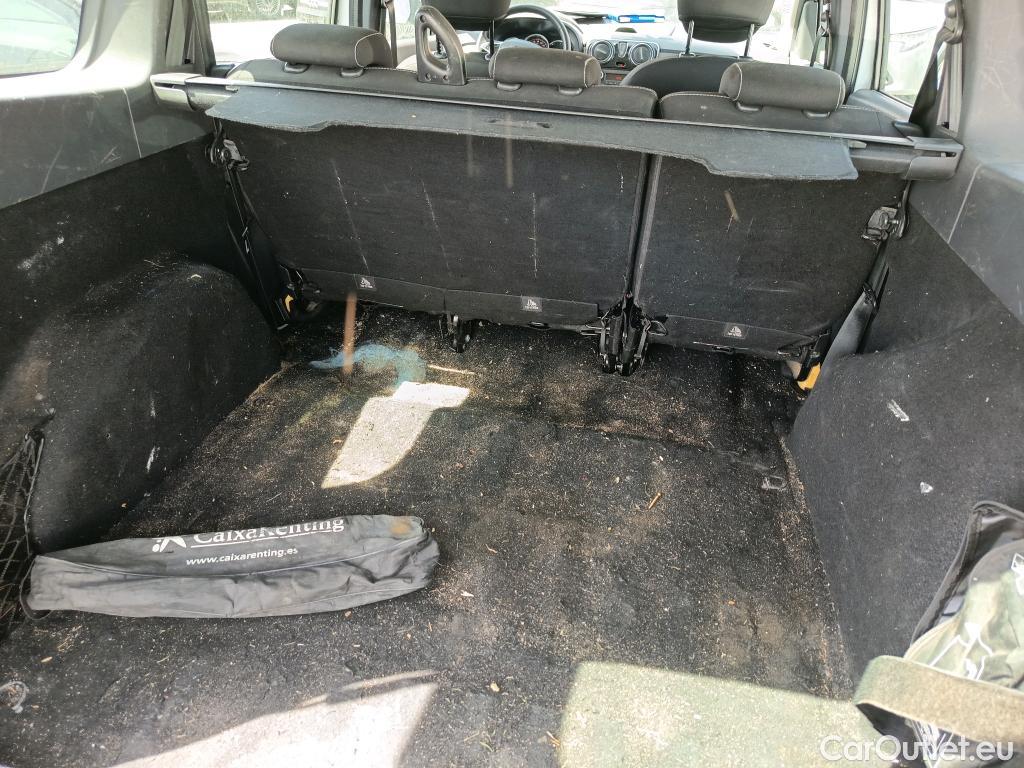  Dacia  Lodgy DACIA  / 2012 / 5P / monovolumen compacto Comfort 1.6 80kW (110CV) GLP 5Pl #40