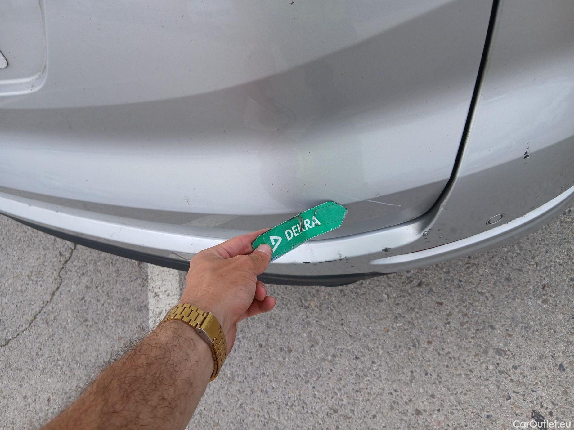  Ford  S-Max FORD  / 2010 / 5P / monovolumen 2.0 TDCi Panther 110kW Titanium #39