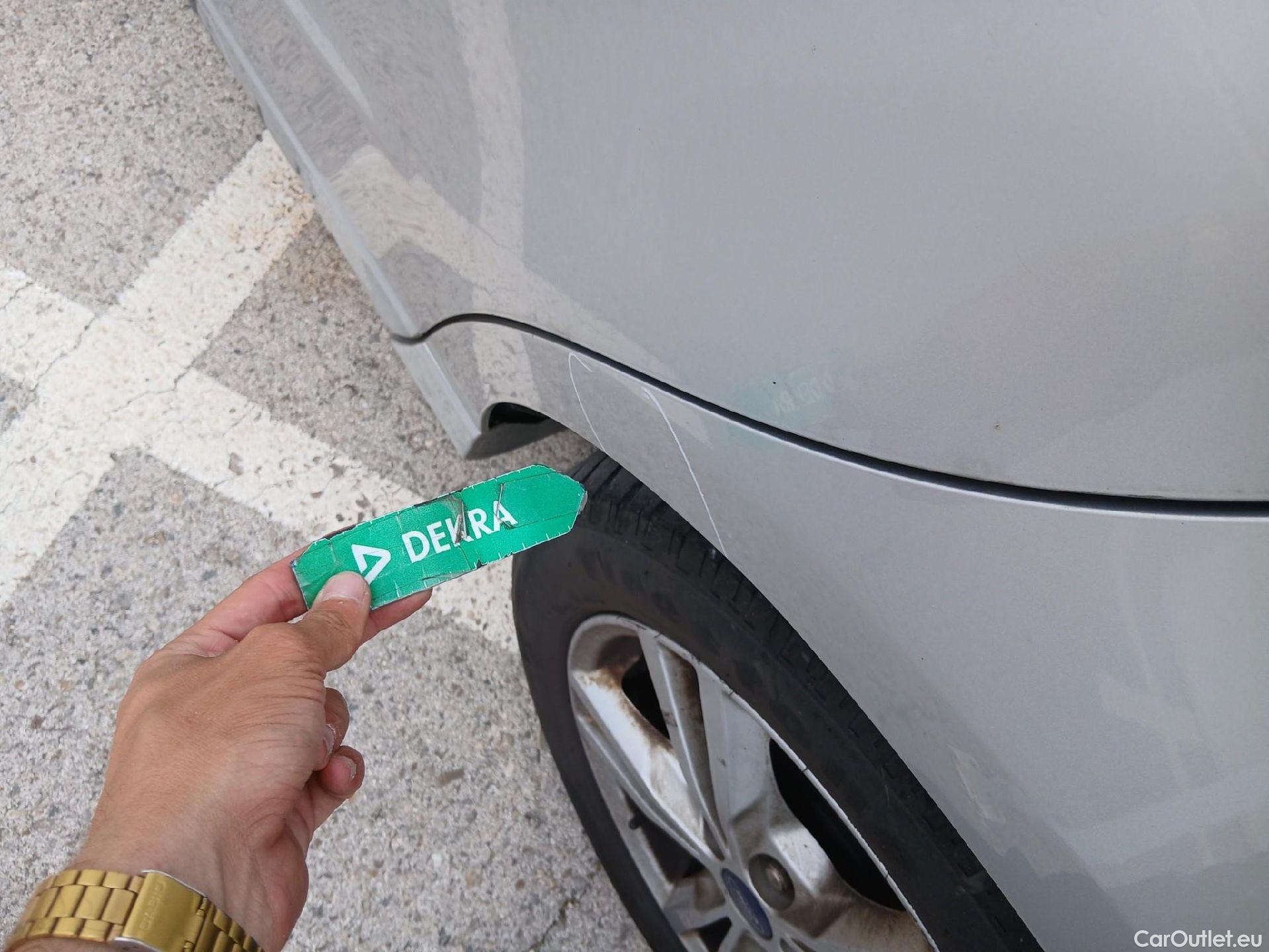  Ford  S-Max FORD  / 2010 / 5P / monovolumen 2.0 TDCi Panther 110kW Titanium #33