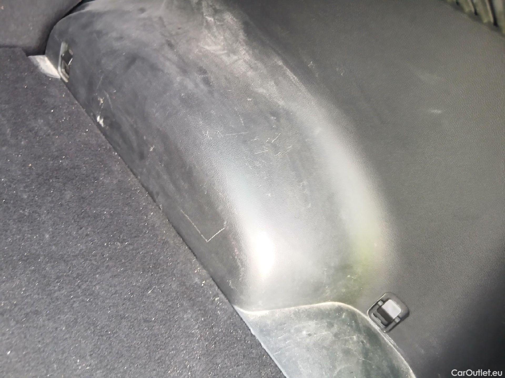  KIA  Sportage KIA  / 2022 / 5P / todoterreno 1.6 T-GDi HEV 171kW (230CV) Tech 4X4 #23