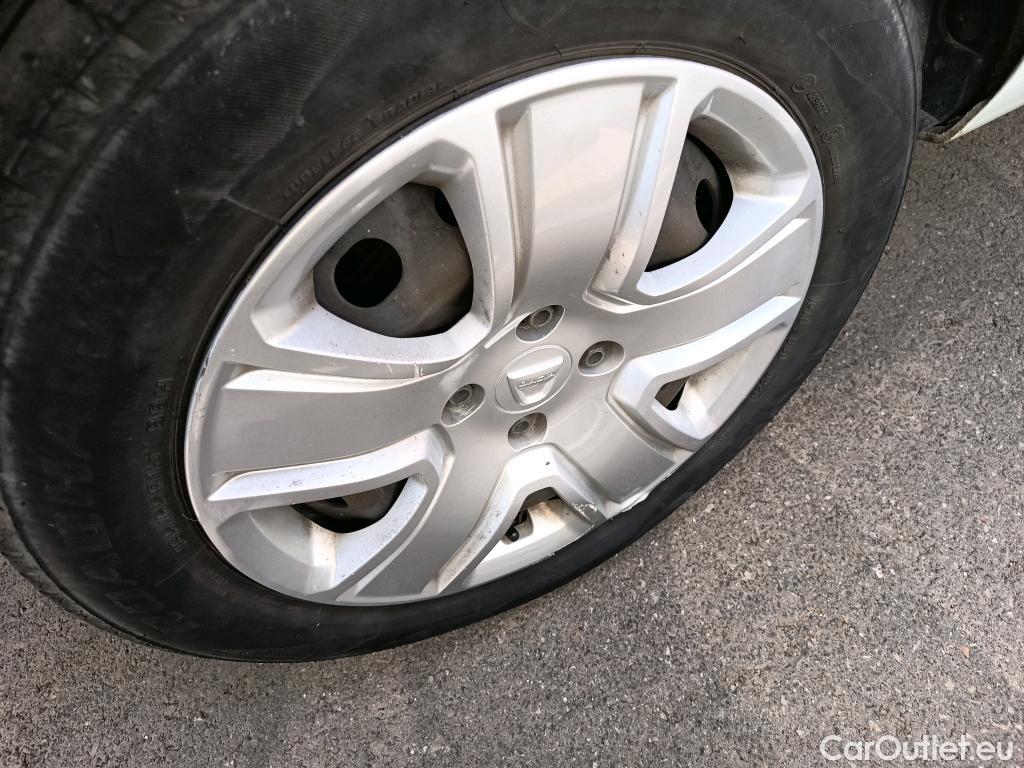  Dacia  Lodgy DACIA  / 2012 / 5P / monovolumen compacto Comfort 1.6 80kW (110CV) GLP 5Pl #24