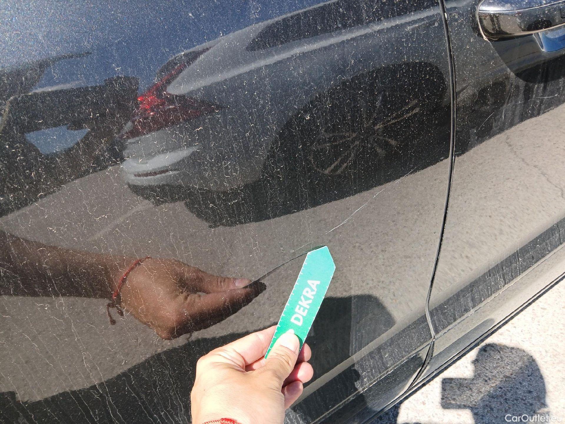  KIA  Niro KIA  / 2022 / 5P / crossover 1.6 GDi PHEV 135kW (183CV) Drive #38