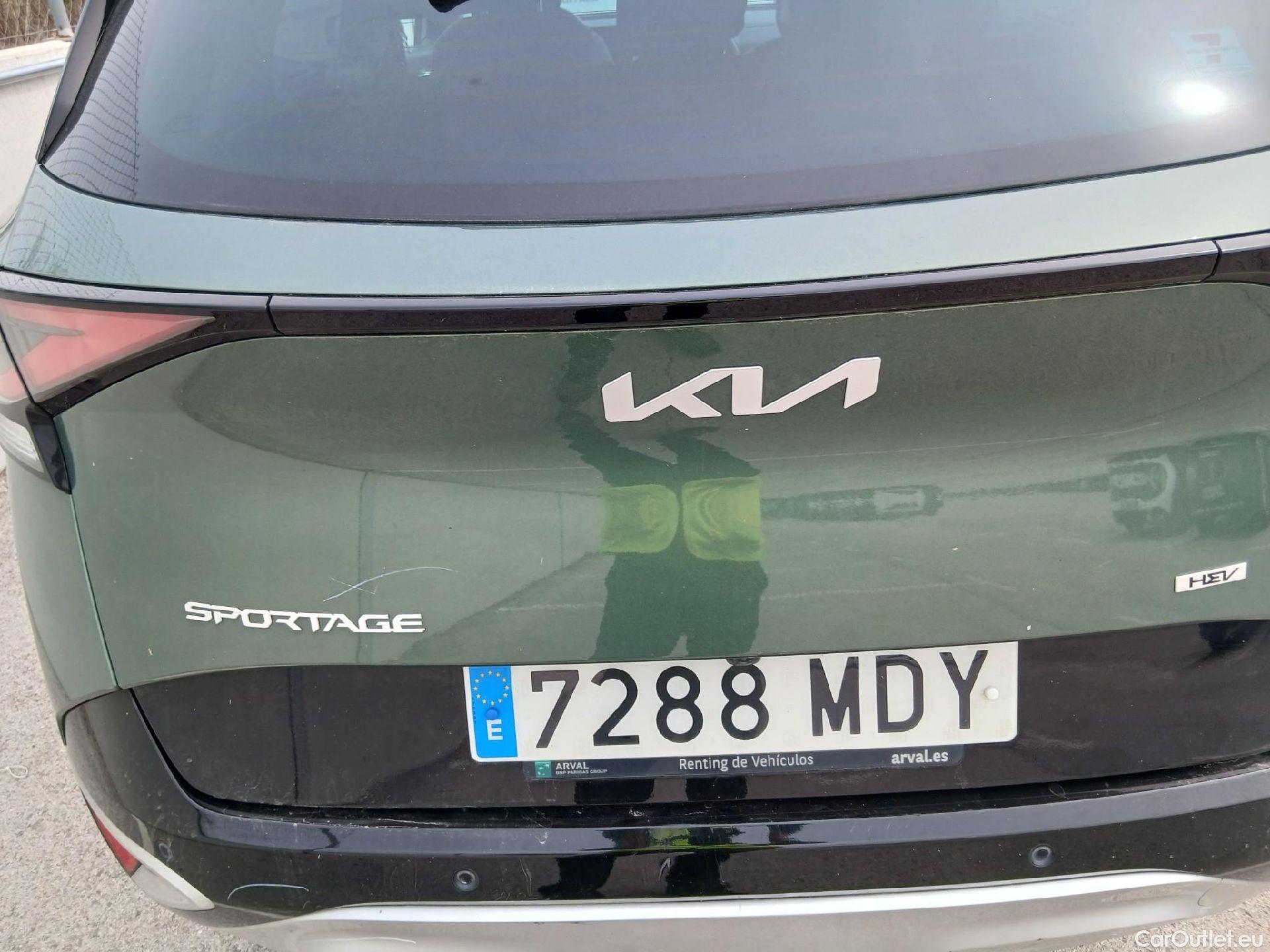  KIA  Sportage KIA  / 2022 / 5P / todoterreno 1.6 T-GDi HEV 171kW (230CV) Tech 4X4 #21