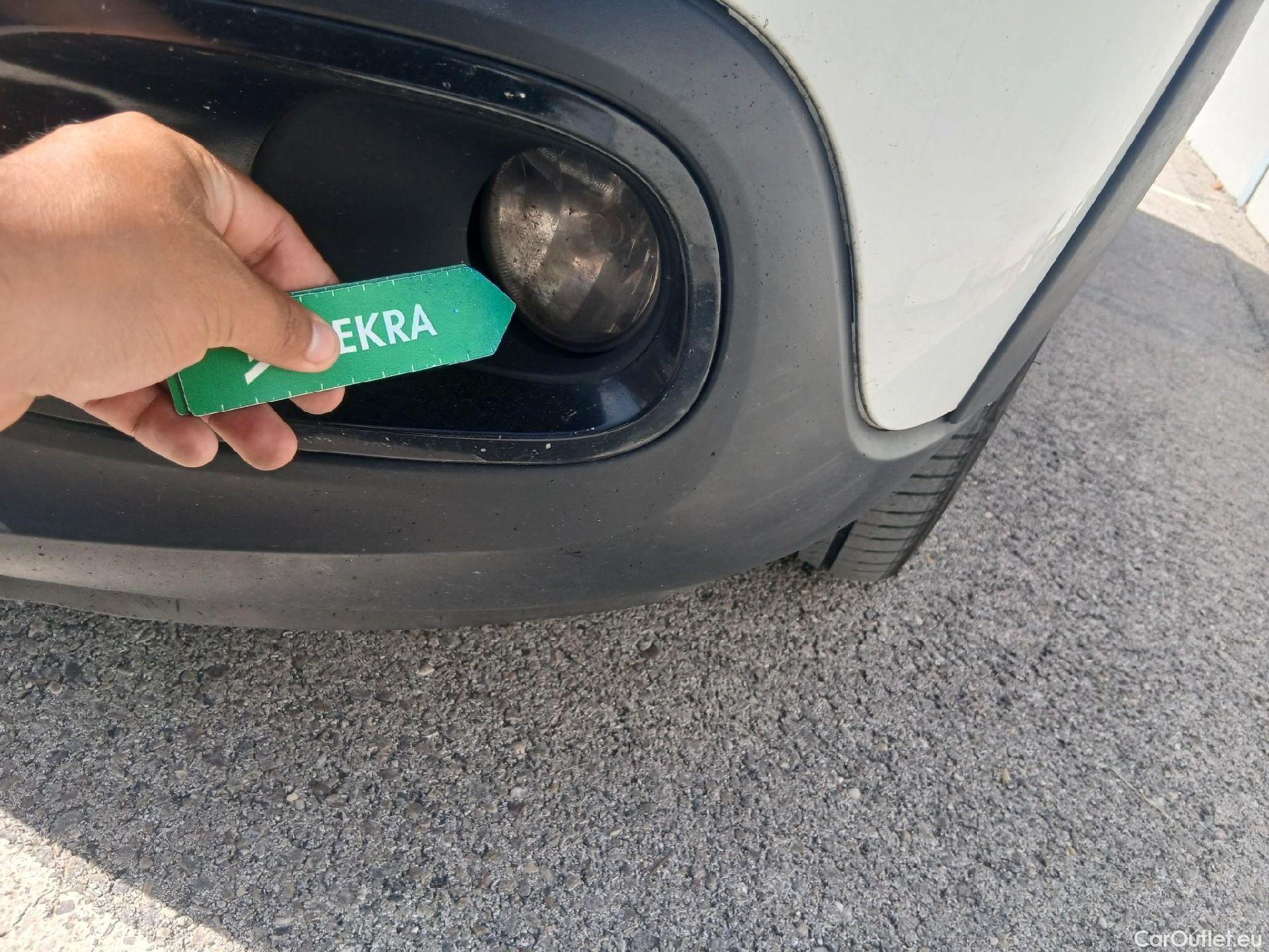  Citroen  C3 CITROEN  / 2020 / 5P / berlina con portón BlueHDi 75KW (100CV) S&S FEEL #14