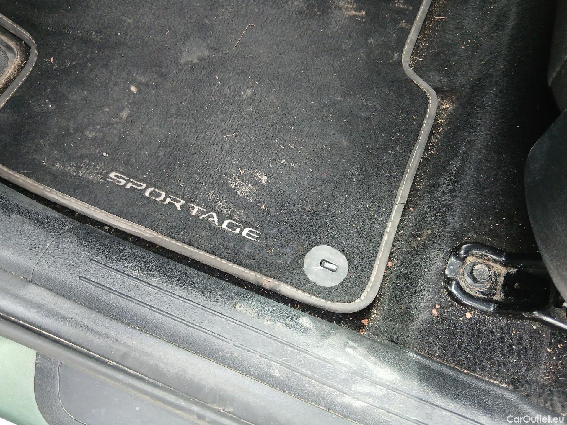  KIA  Sportage KIA  / 2022 / 5P / todoterreno 1.6 T-GDi HEV 171kW (230CV) Tech 4X4 #13