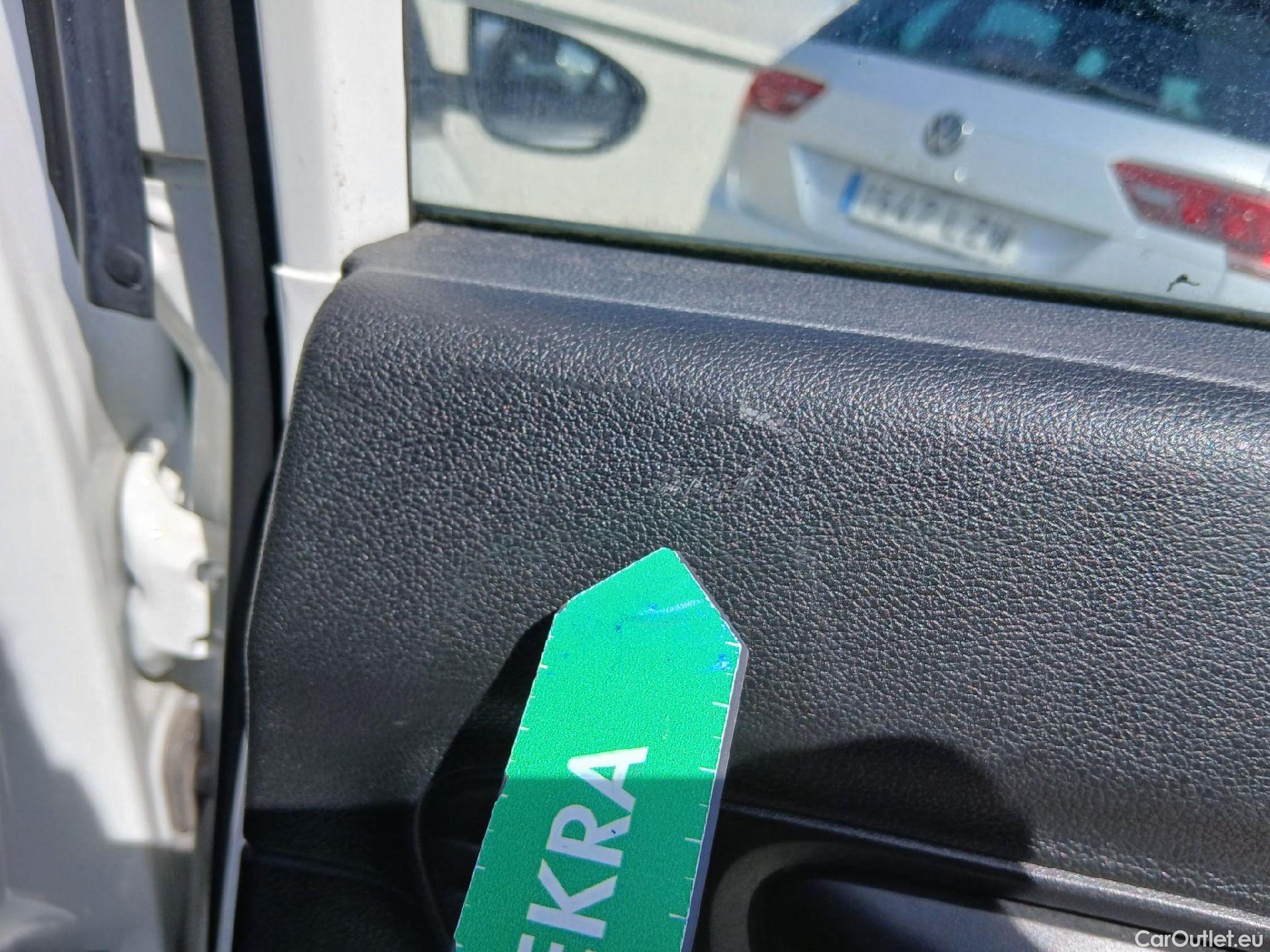  Hyundai  i20 HYUNDAI  / 2020 / 5P / berlina con portón 1.0 TGDI 74kW (100CV) 48V Essence #61