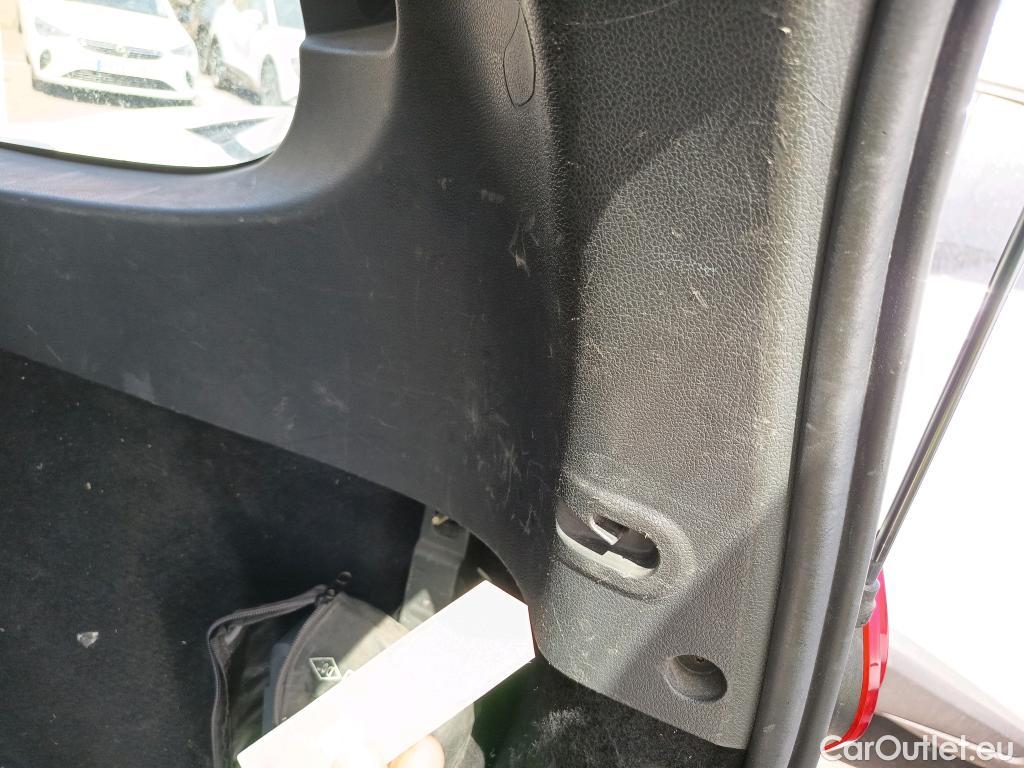  Dacia  Lodgy DACIA  / 2012 / 5P / monovolumen compacto Comfort 1.6 80kW (110CV) GLP 5Pl #17