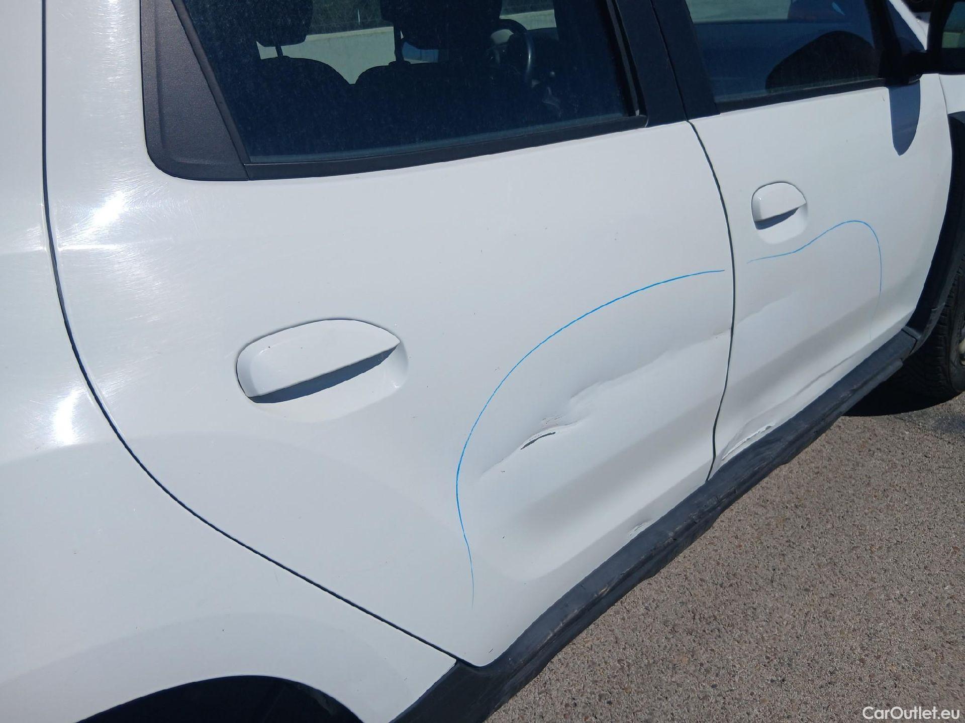  Dacia  Duster DACIA  / 2018 / 5P / todoterreno Comfort Blue dCi 85kW (115CV) 4X4 #35