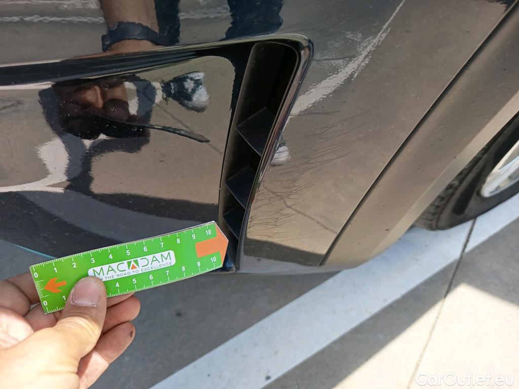  KIA  Niro KIA  Hïbrido Enchufable / 2016 / 5P / crossover 1.6 GDi Híbrido Enchufable 104kW Drive #16