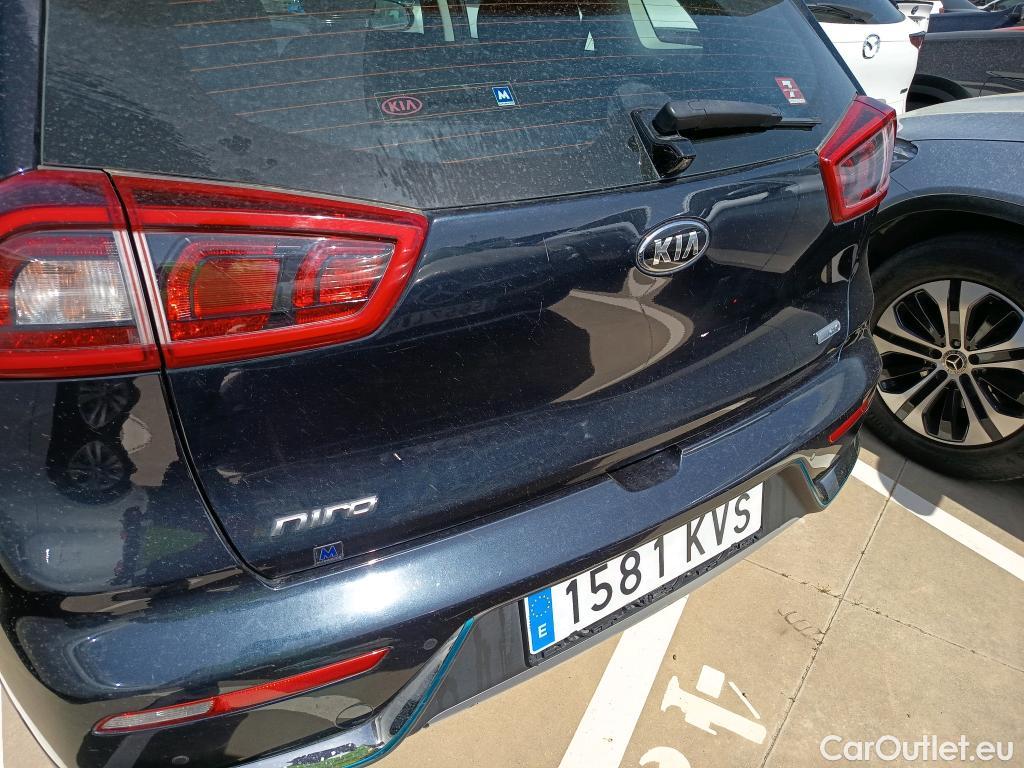  KIA  Niro KIA  Hïbrido Enchufable / 2016 / 5P / crossover 1.6 GDi Híbrido Enchufable 104kW Drive #3