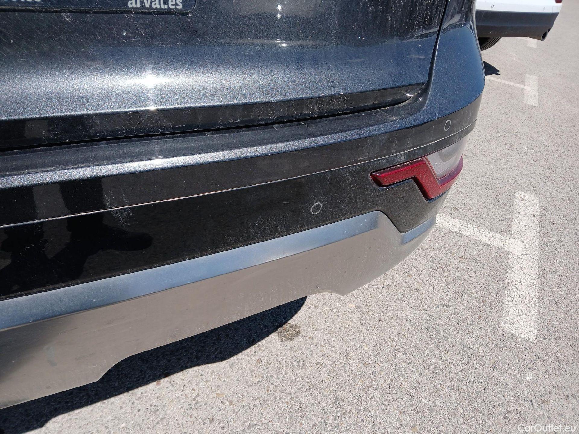  KIA  Niro KIA  / 2022 / 5P / crossover 1.6 GDi PHEV 135kW (183CV) Drive #33