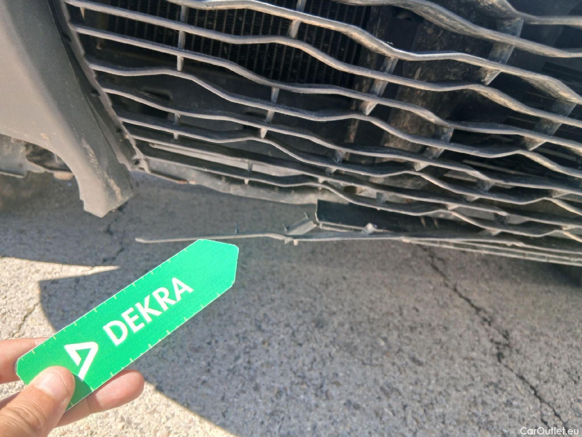  Dacia  Duster DACIA  / 2018 / 5P / todoterreno Comfort Blue dCi 85kW (115CV) 4X4 #9