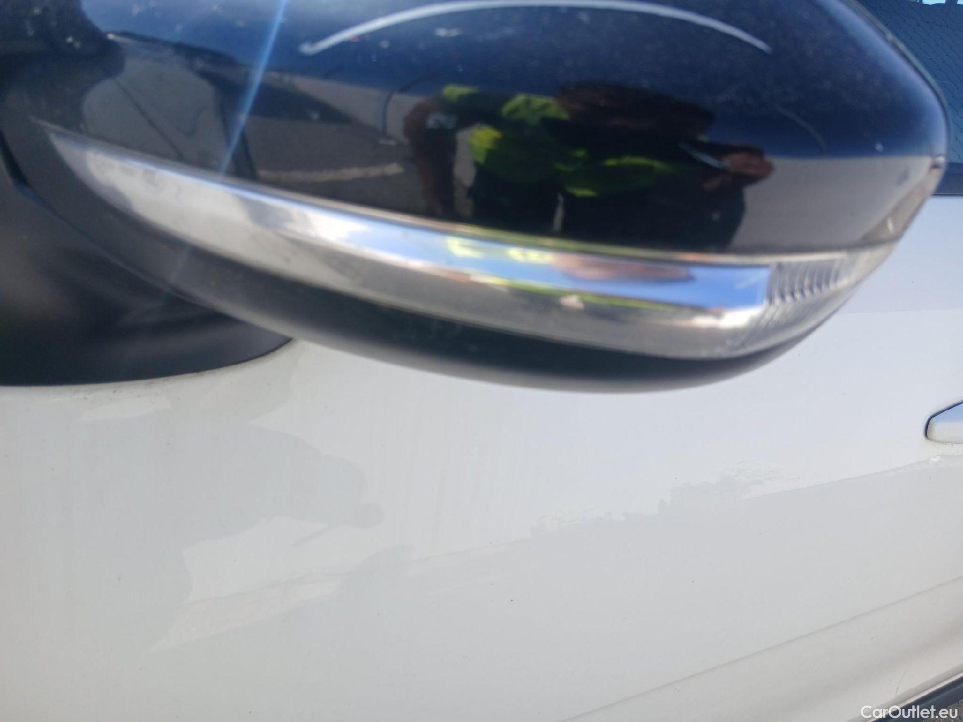  Citroen  C3 CITROEN  / 2020 / 5P / berlina con portón BlueHDi 75KW (100CV) S&S FEEL #23