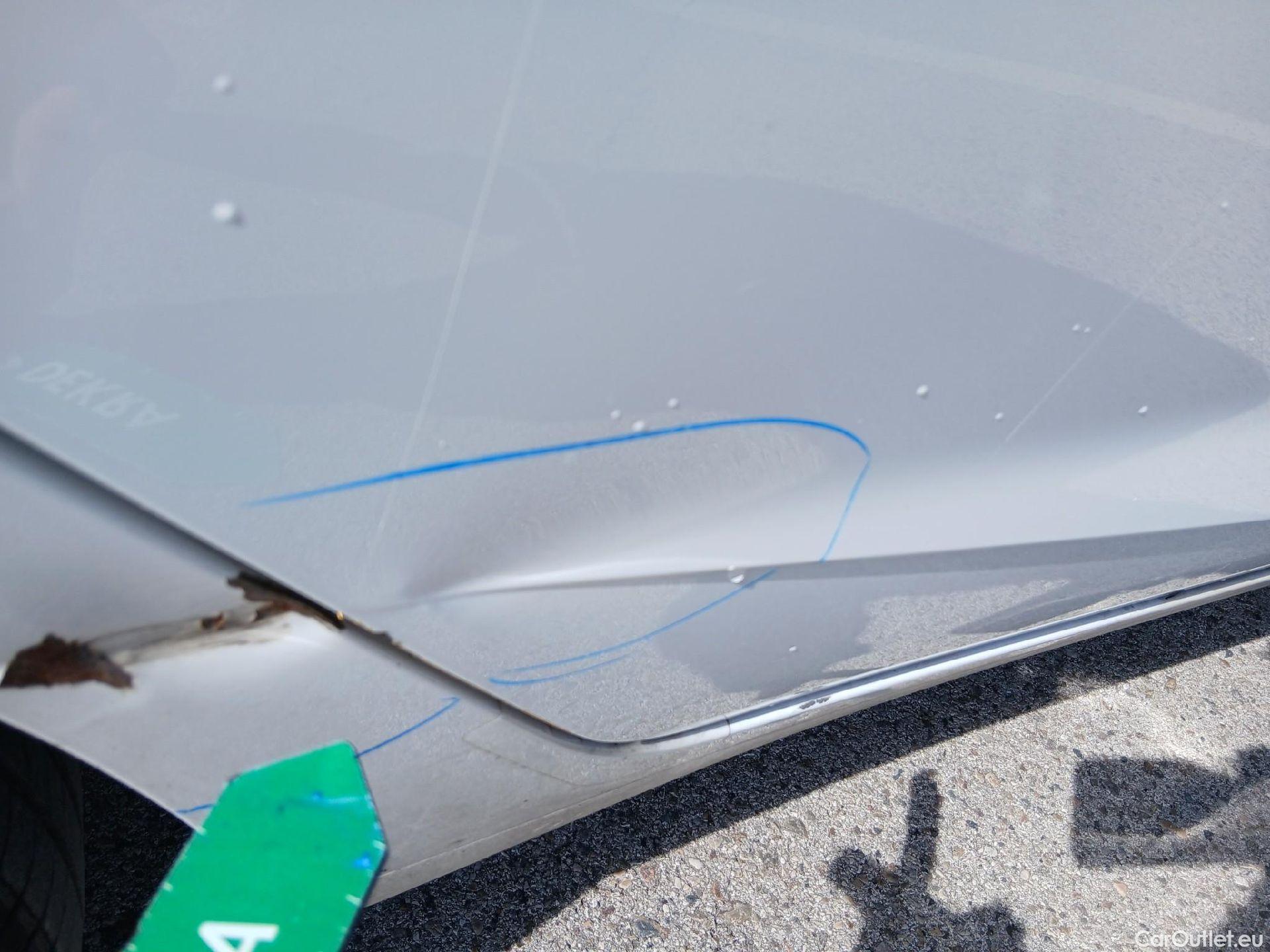  Hyundai  i20 HYUNDAI  / 2020 / 5P / berlina con portón 1.0 TGDI 74kW (100CV) 48V Essence #54