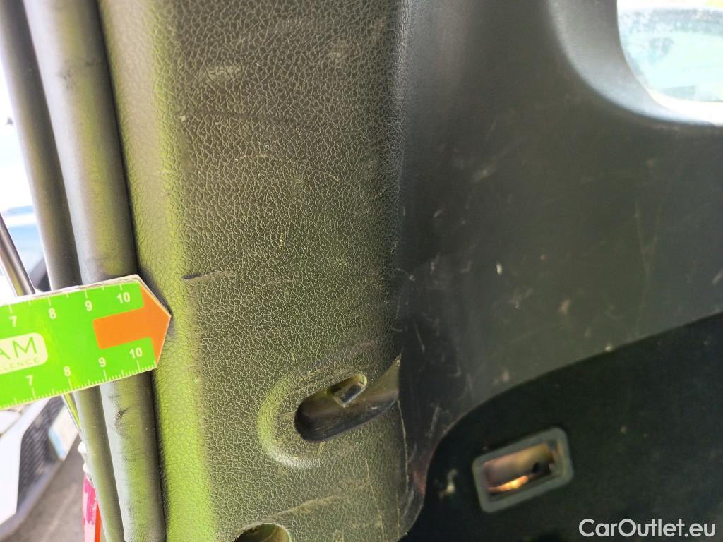  Dacia  Lodgy DACIA  / 2012 / 5P / monovolumen compacto Comfort 1.6 80kW (110CV) GLP 5Pl #15