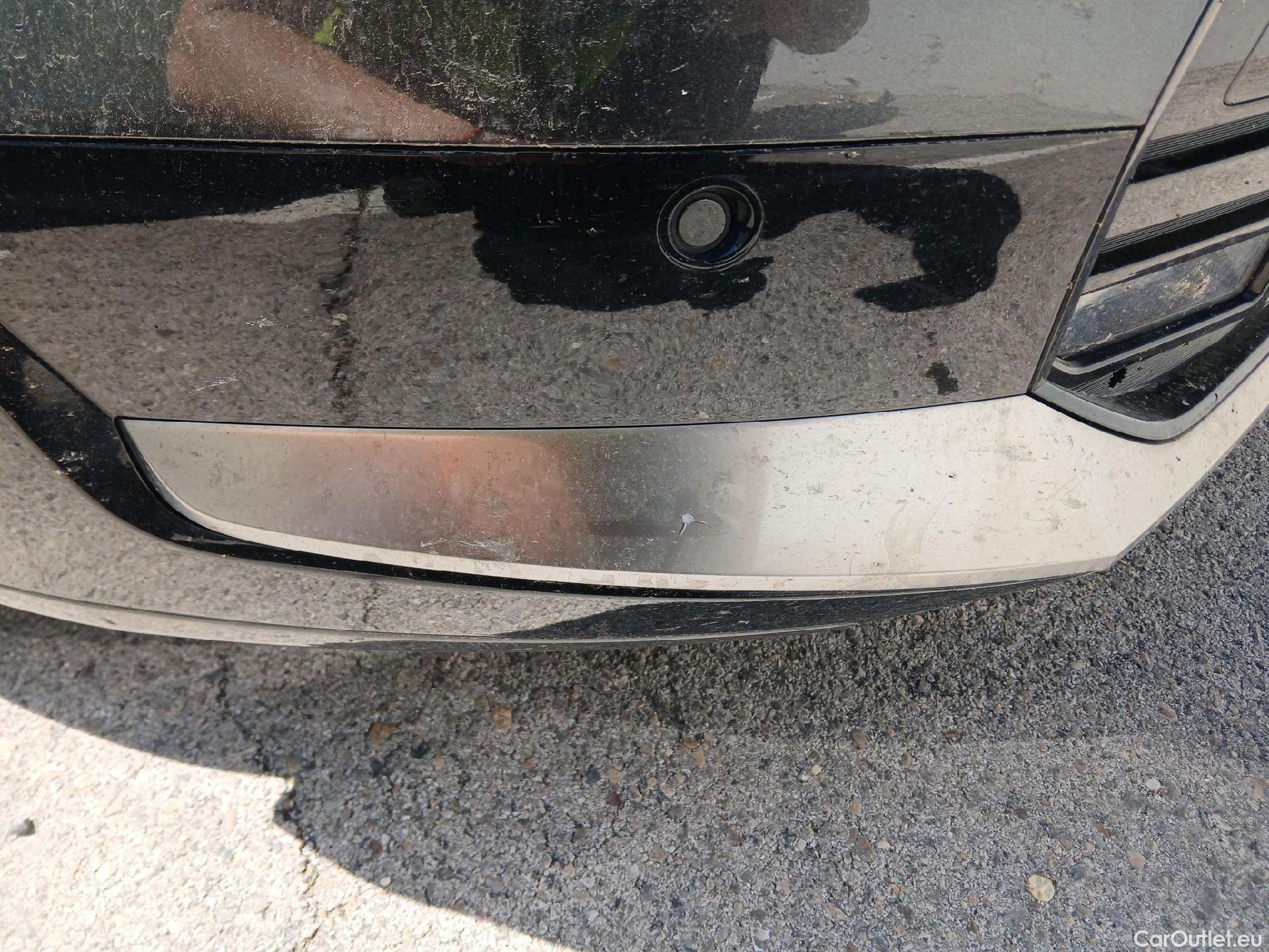  KIA  Niro KIA  / 2022 / 5P / crossover 1.6 GDi PHEV 135kW (183CV) Drive #8