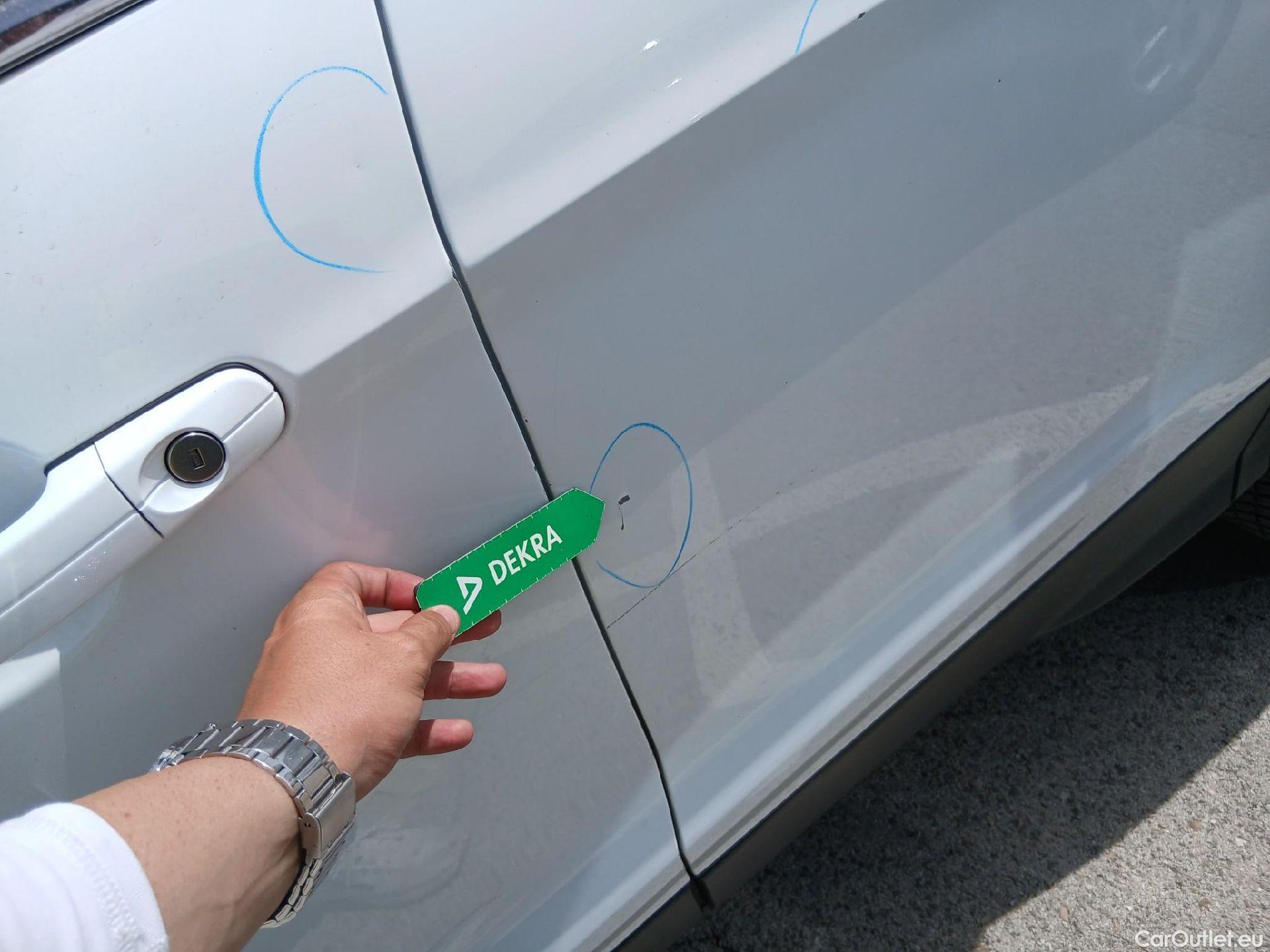  Ford  Kuga FORD  / 2016 / 5P / todoterreno 1.5 EcoBoost 88kW 4x2 Trend+ (CX) #11