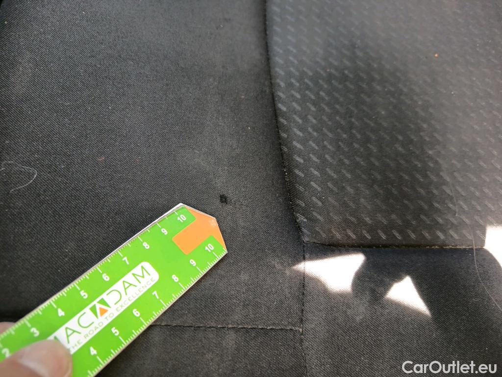  Dacia  Lodgy DACIA  / 2012 / 5P / monovolumen compacto Comfort 1.6 80kW (110CV) GLP 5Pl #4