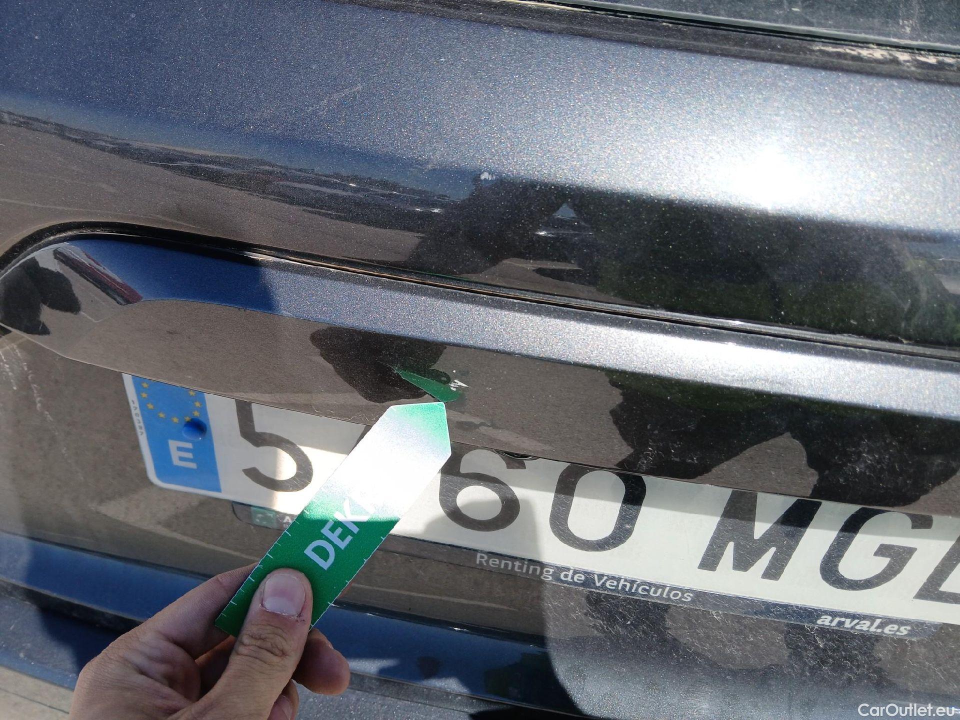  KIA  Niro KIA  / 2022 / 5P / crossover 1.6 GDi PHEV 135kW (183CV) Drive #35