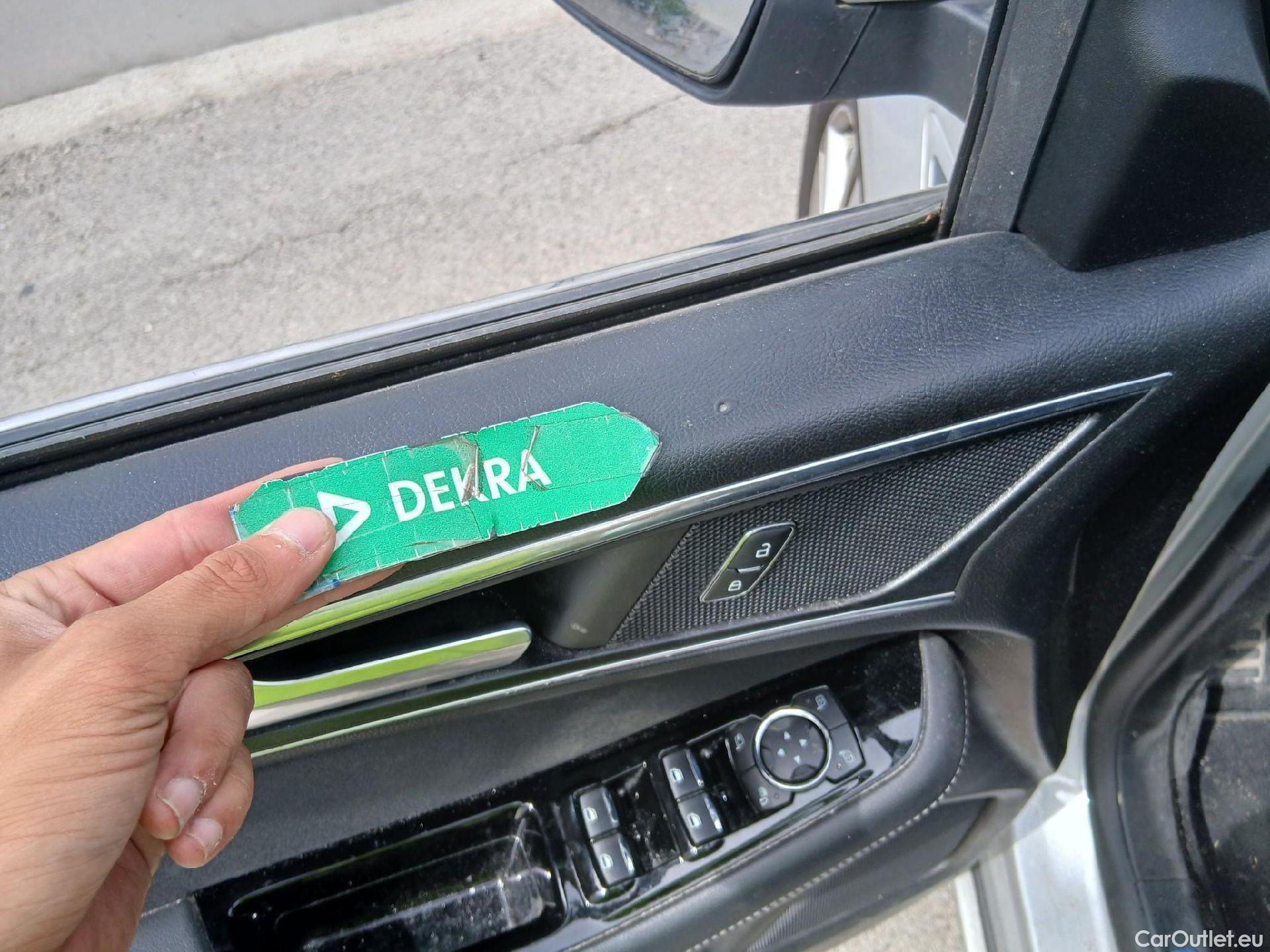  Ford  S-Max FORD  / 2010 / 5P / monovolumen 2.0 TDCi Panther 110kW Titanium #17