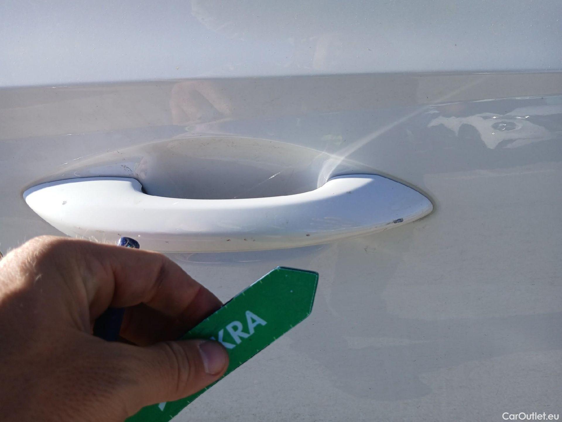  Hyundai  Tucson HYUNDAI  / 2020 / 5P / todoterreno 1.6 CRDI 100kW (136CV) 48V Maxx DCT #17