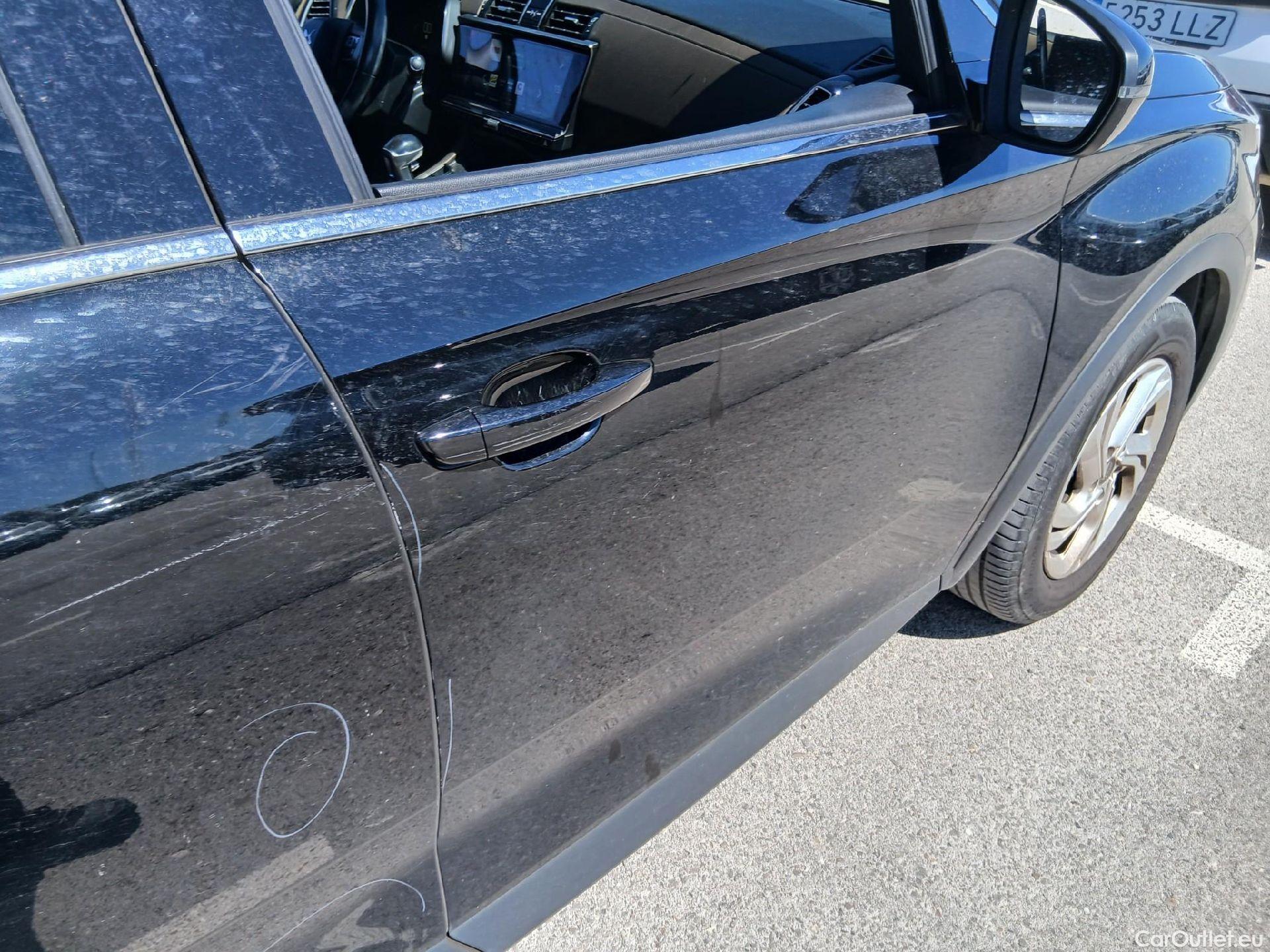  DS  DS7 DS DS 7 Crossback / 2017 / 5P / todoterreno BlueHDi DE 96kW (130CV) BE CHIC (AC) #35