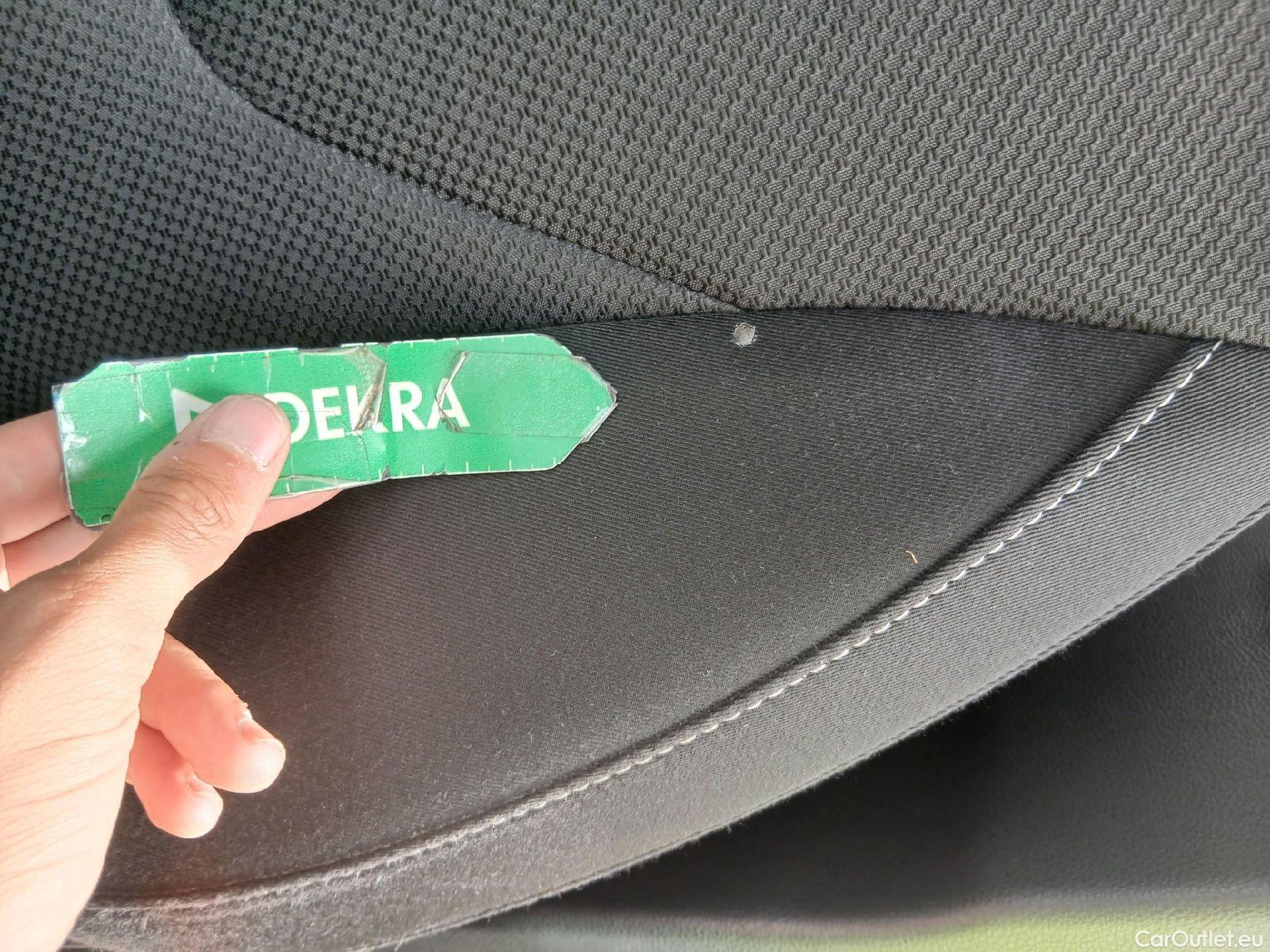  Ford  S-Max FORD  / 2010 / 5P / monovolumen 2.0 TDCi Panther 110kW Titanium #20