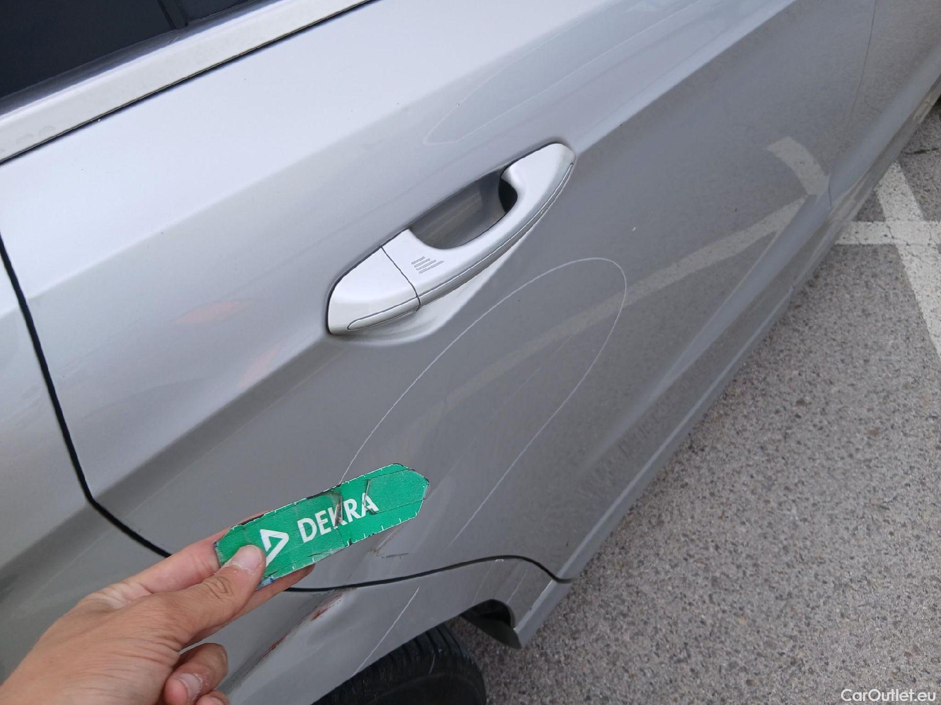  Ford  S-Max FORD  / 2010 / 5P / monovolumen 2.0 TDCi Panther 110kW Titanium #44