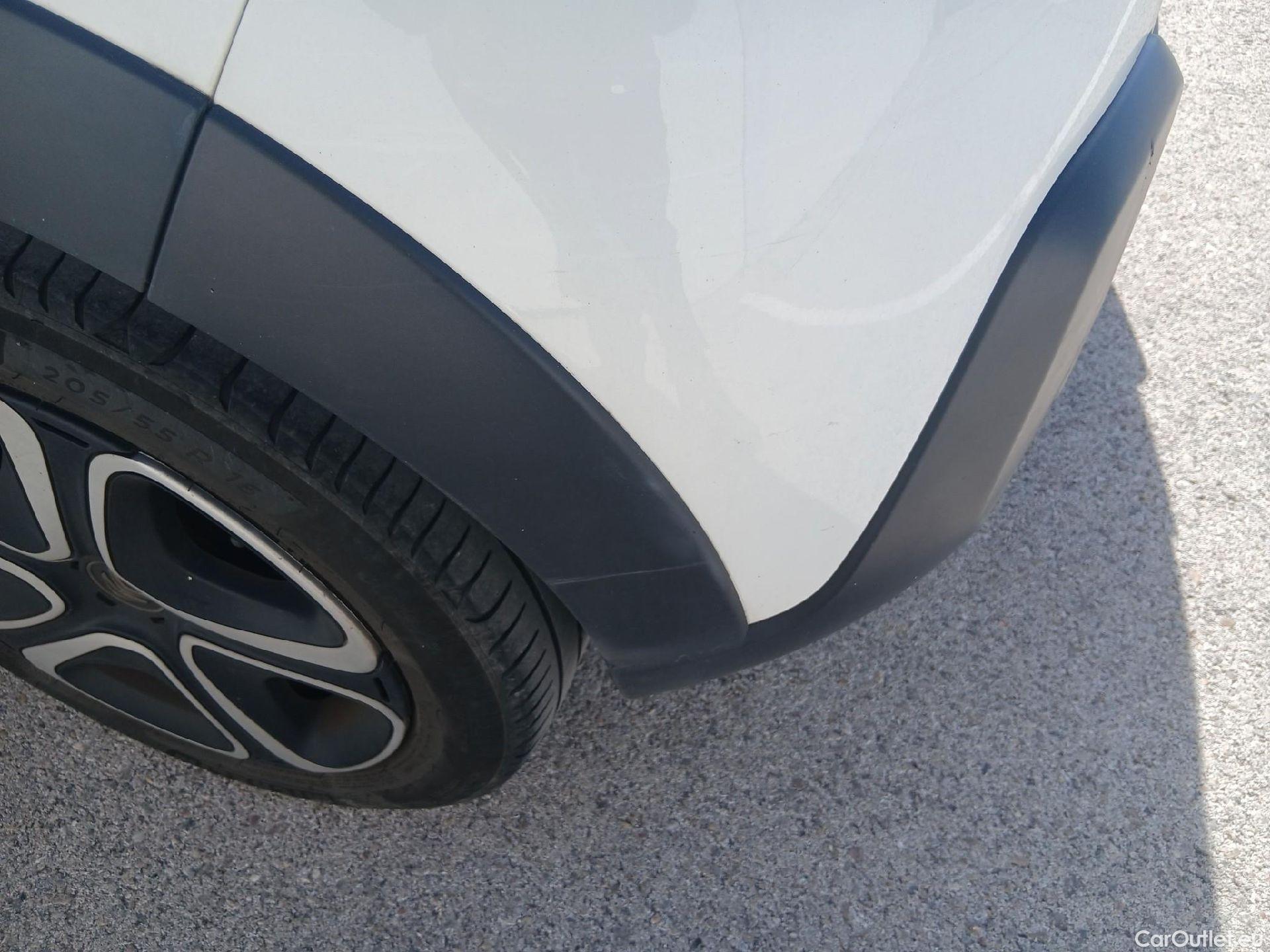  Citroen  C3 CITROEN  / 2020 / 5P / berlina con portón BlueHDi 75KW (100CV) S&S FEEL #26