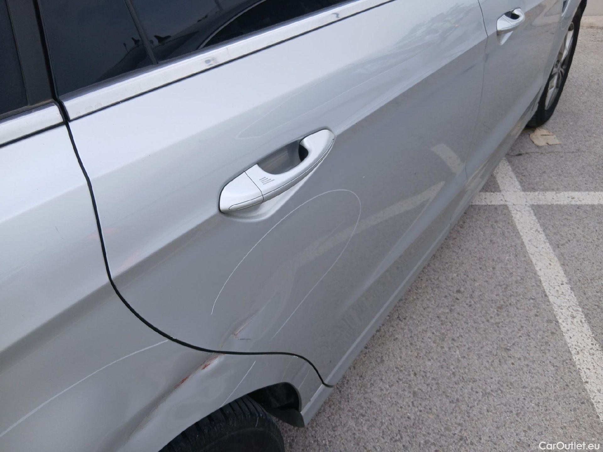  Ford  S-Max FORD  / 2010 / 5P / monovolumen 2.0 TDCi Panther 110kW Titanium #45